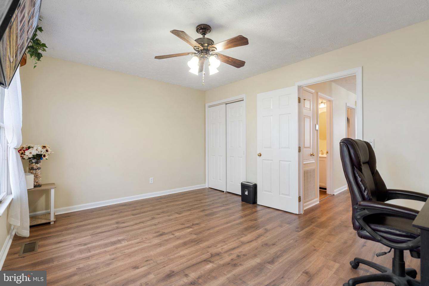 9128 WOODBROOK LN, CULPEPER, Virginia 22701, 4 Bedrooms Bedrooms, ,3 BathroomsBathrooms,Residential,For sale,9128 WOODBROOK LN,VACU2011054 MLS # VACU2011054