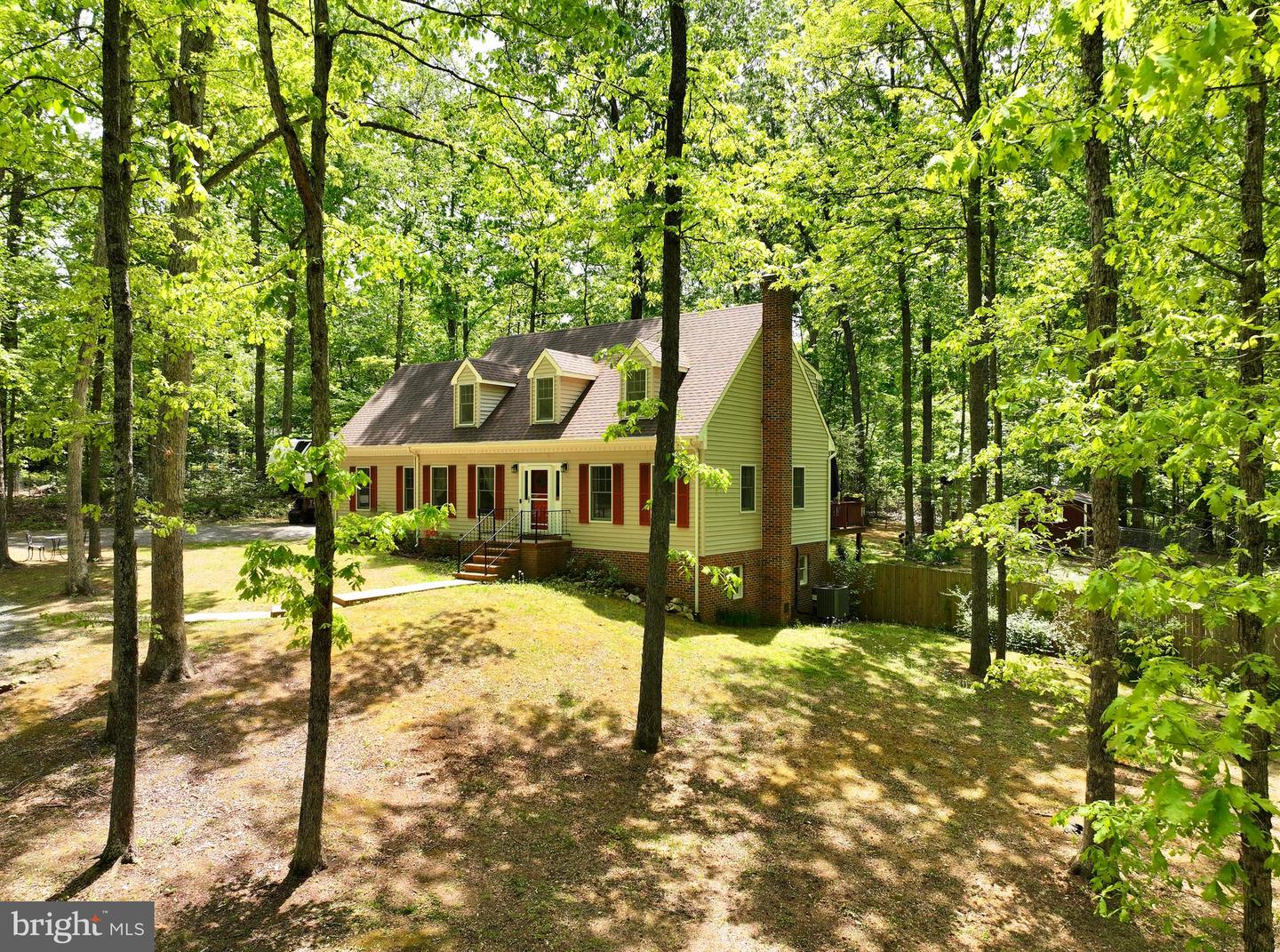 9128 WOODBROOK LN, CULPEPER, Virginia 22701, 4 Bedrooms Bedrooms, ,3 BathroomsBathrooms,Residential,For sale,9128 WOODBROOK LN,VACU2011054 MLS # VACU2011054