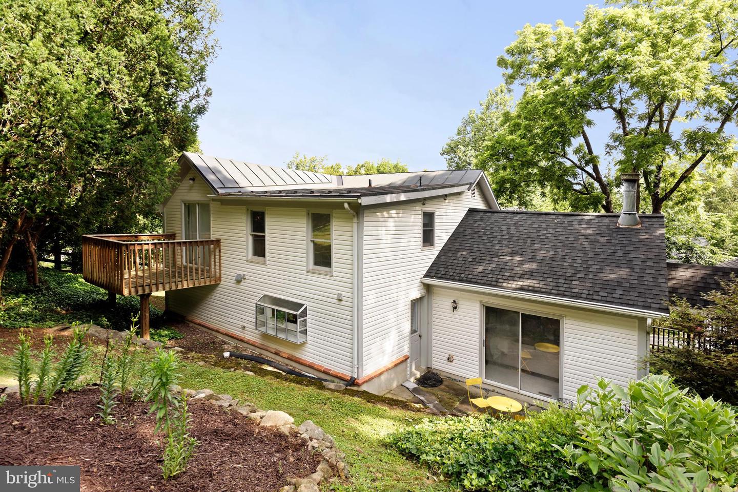 35739 HAYMAN LN, ROUND HILL, Virginia 20141, 3 Bedrooms Bedrooms, ,2 BathroomsBathrooms,Residential,For sale,35739 HAYMAN LN,VALO2095024 MLS # VALO2095024
