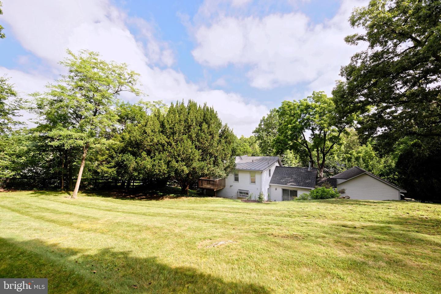 35739 HAYMAN LN, ROUND HILL, Virginia 20141, 3 Bedrooms Bedrooms, ,2 BathroomsBathrooms,Residential,For sale,35739 HAYMAN LN,VALO2095024 MLS # VALO2095024