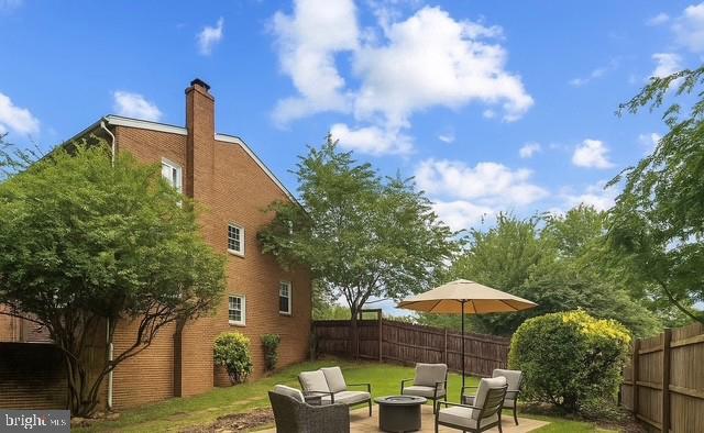 8228 MCCLELLAND PL, ALEXANDRIA, Virginia 22309, 3 Bedrooms Bedrooms, 6 Rooms Rooms,3 BathroomsBathrooms,Residential,For sale,8228 MCCLELLAND PL,VAFX2246288 MLS # VAFX2246288
