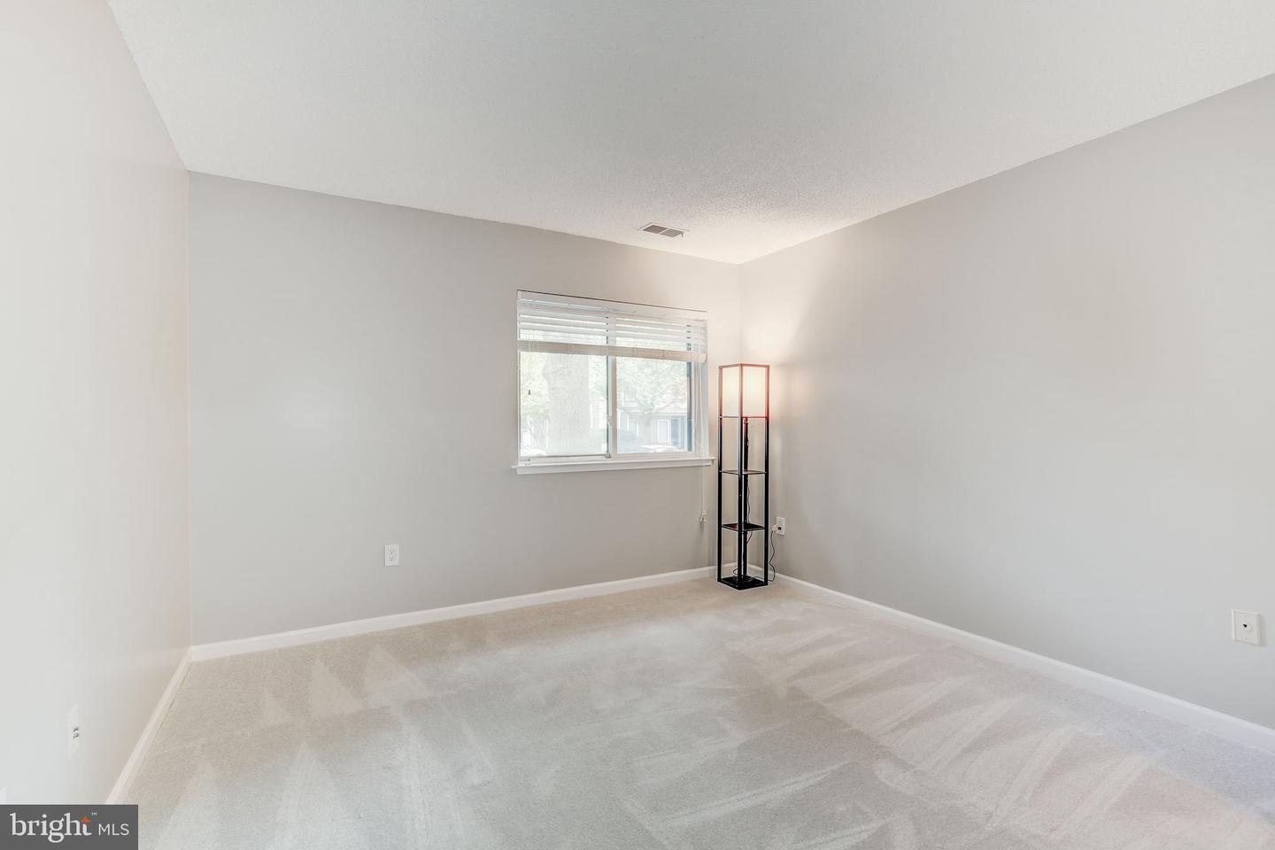 1963-A VILLARIDGE DR, RESTON, Virginia 20191, 2 Bedrooms Bedrooms, ,1 BathroomBathrooms,Residential,For sale,1963-A VILLARIDGE DR,VAFX2246630 MLS # VAFX2246630