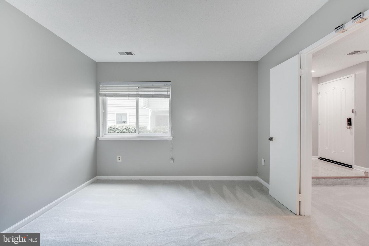 1963-A VILLARIDGE DR, RESTON, Virginia 20191, 2 Bedrooms Bedrooms, ,1 BathroomBathrooms,Residential,For sale,1963-A VILLARIDGE DR,VAFX2246630 MLS # VAFX2246630