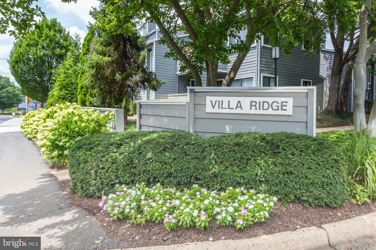 1963-A VILLARIDGE DR, RESTON, Virginia 20191, 2 Bedrooms Bedrooms, ,1 BathroomBathrooms,Residential,For sale,1963-A VILLARIDGE DR,VAFX2246630 MLS # VAFX2246630