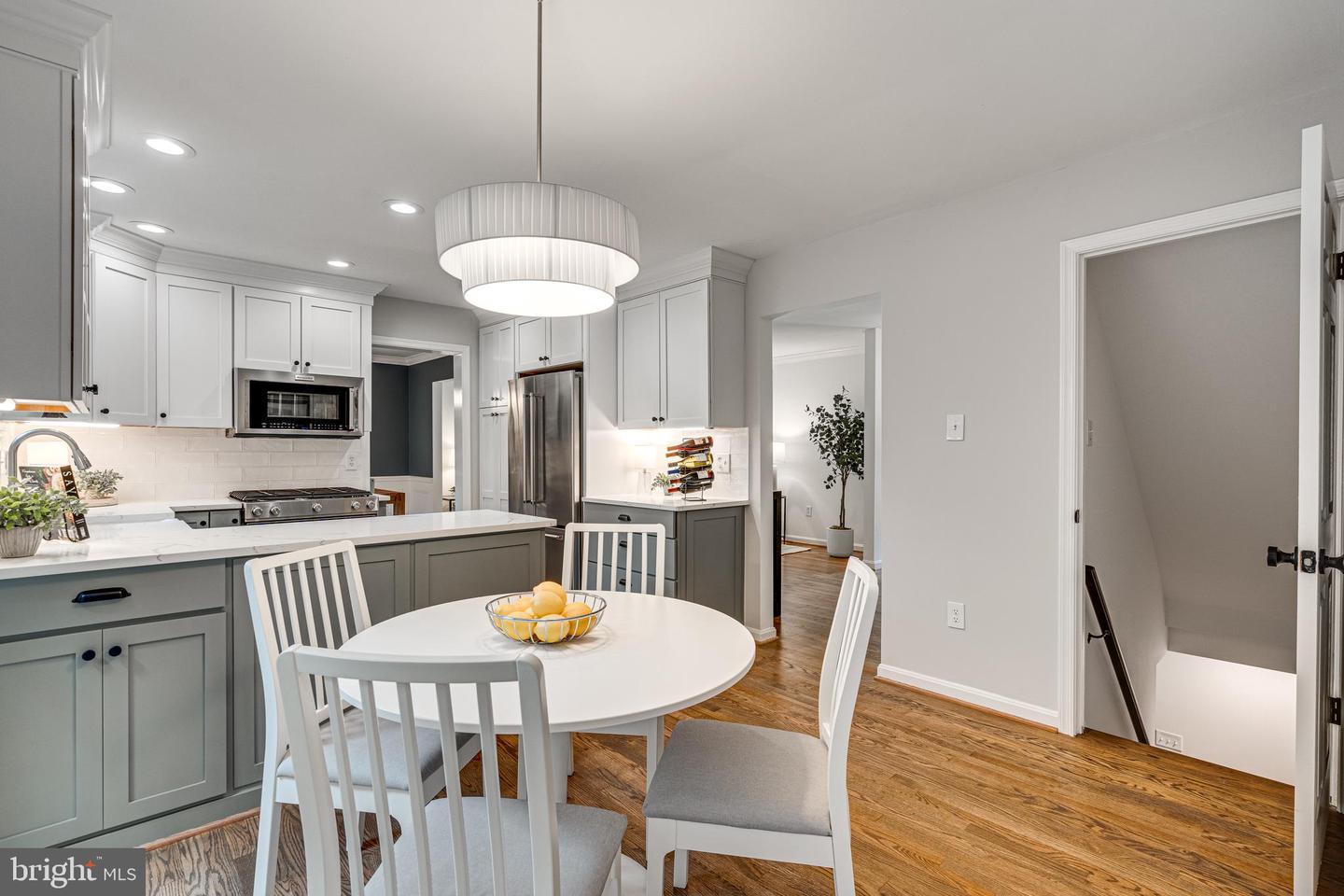 9717 COMMONWEALTH BLVD, FAIRFAX, Virginia 22032, 4 Bedrooms Bedrooms, ,2 BathroomsBathrooms,Residential,For sale,9717 COMMONWEALTH BLVD,VAFX2254946 MLS # VAFX2254946