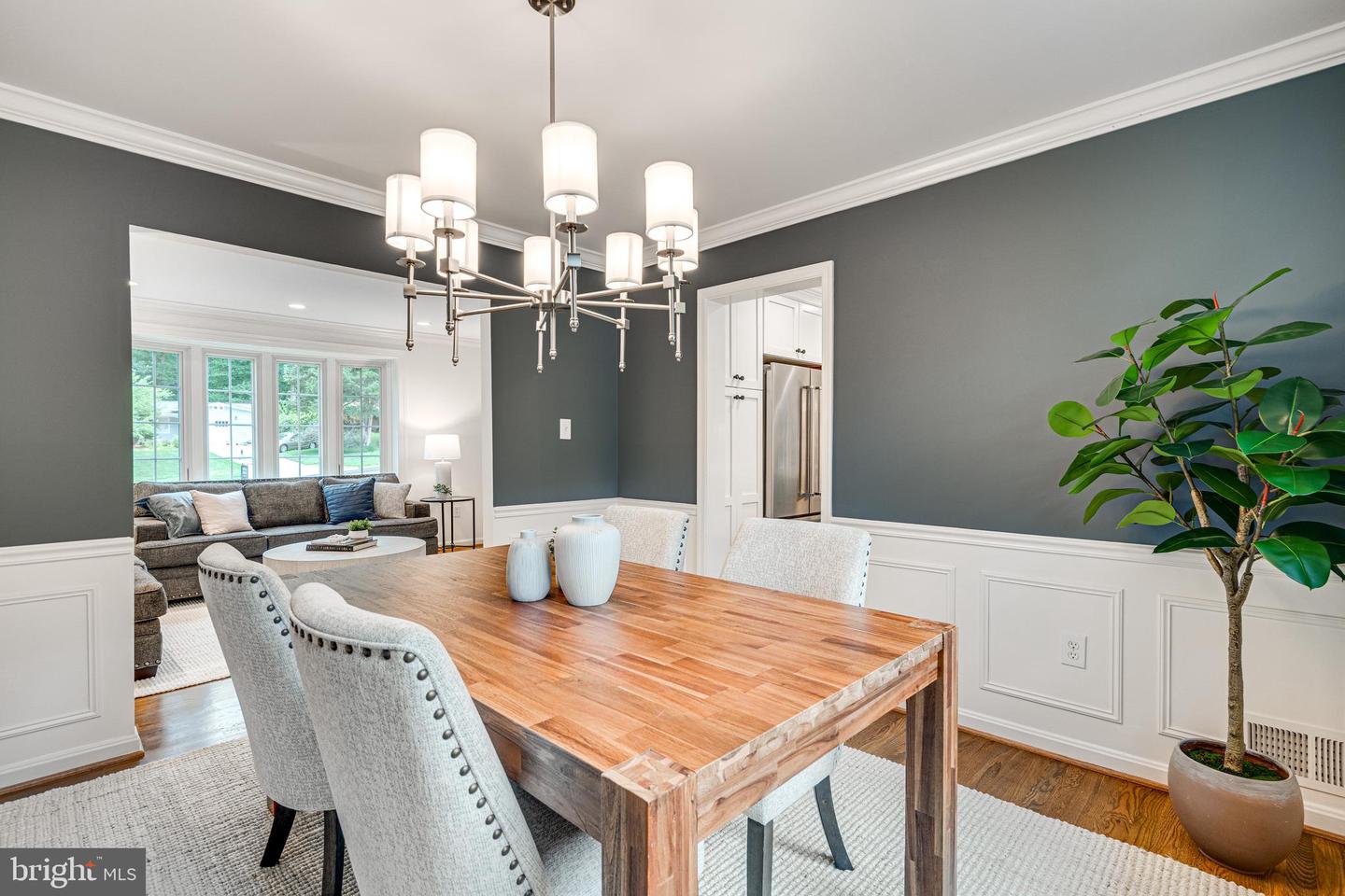 9717 COMMONWEALTH BLVD, FAIRFAX, Virginia 22032, 4 Bedrooms Bedrooms, ,2 BathroomsBathrooms,Residential,For sale,9717 COMMONWEALTH BLVD,VAFX2254946 MLS # VAFX2254946