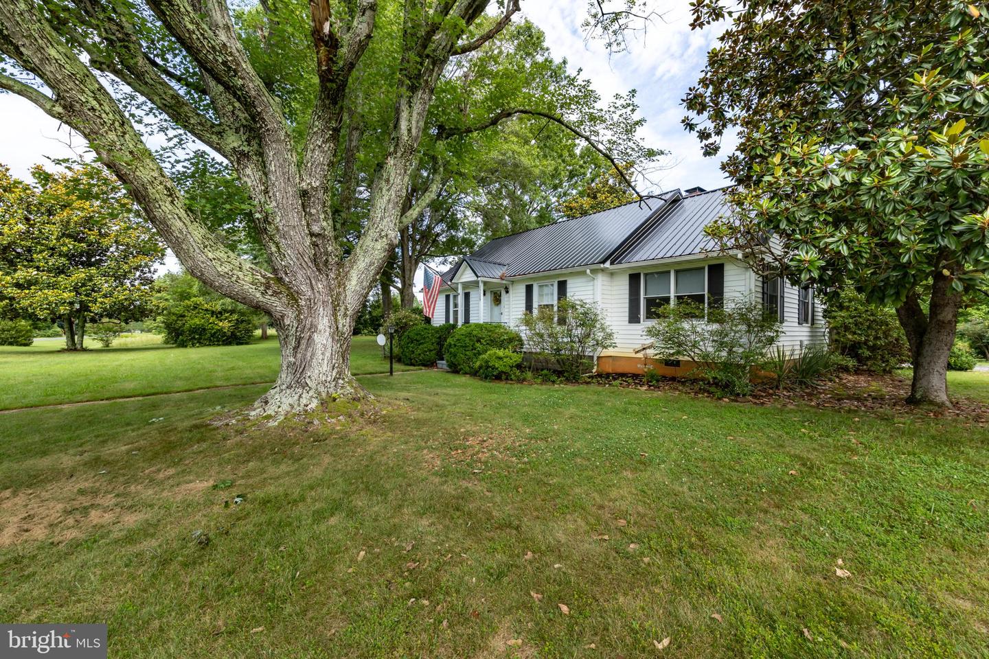 25209 LAFAYETTE DR, RHOADESVILLE, Virginia 22542, 3 Bedrooms Bedrooms, ,2 BathroomsBathrooms,Residential,For sale,25209 LAFAYETTE DR,VAOR2010162 MLS # VAOR2010162