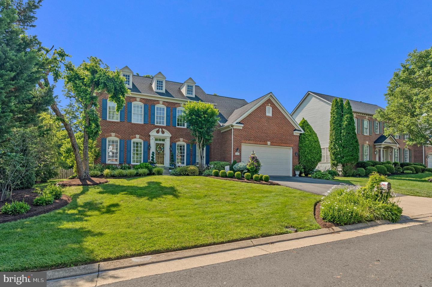 18814 FARNHAM CT, LEESBURG, Virginia 20176, 5 Bedrooms Bedrooms, ,3 BathroomsBathrooms,Residential,For sale,18814 FARNHAM CT,VALO2102040 MLS # VALO2102040