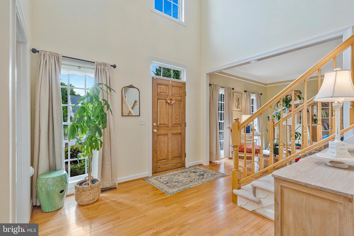 18814 FARNHAM CT, LEESBURG, Virginia 20176, 5 Bedrooms Bedrooms, ,3 BathroomsBathrooms,Residential,For sale,18814 FARNHAM CT,VALO2102040 MLS # VALO2102040