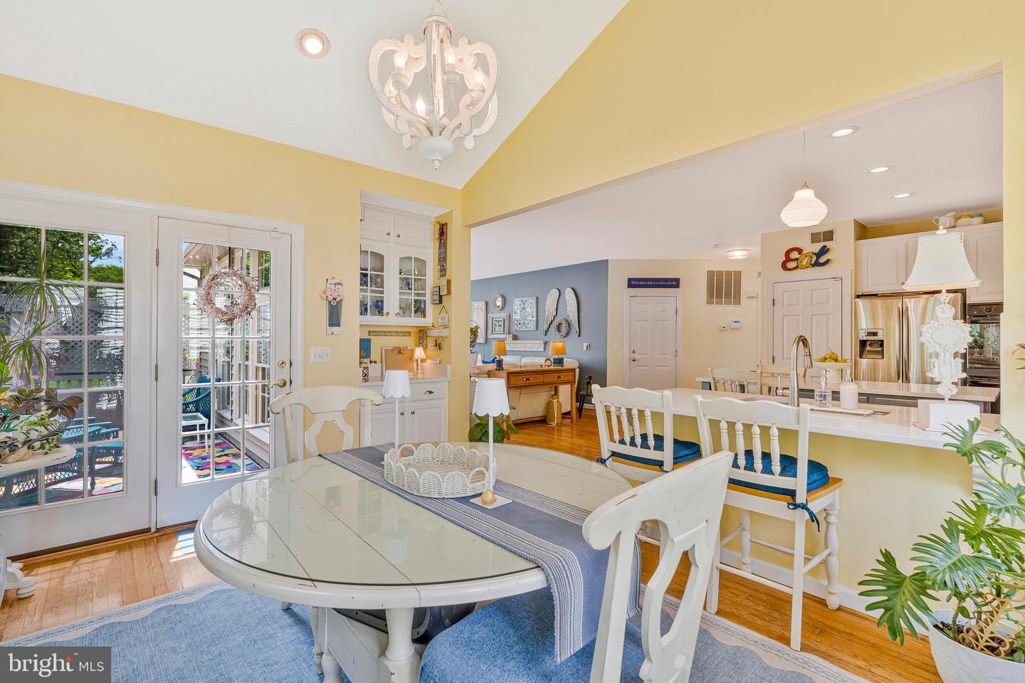 18814 FARNHAM CT, LEESBURG, Virginia 20176, 5 Bedrooms Bedrooms, ,3 BathroomsBathrooms,Residential,For sale,18814 FARNHAM CT,VALO2102040 MLS # VALO2102040