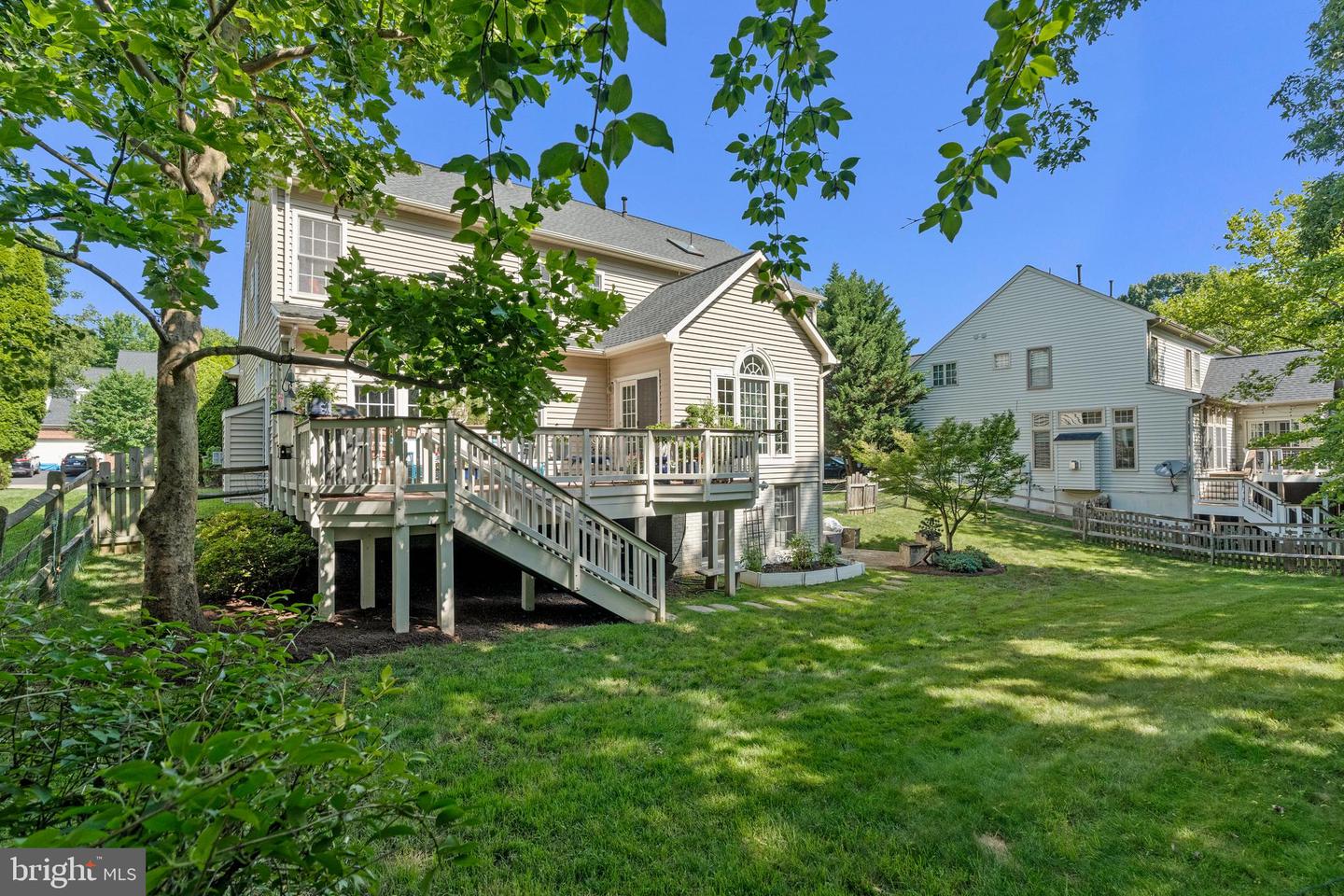 18814 FARNHAM CT, LEESBURG, Virginia 20176, 5 Bedrooms Bedrooms, ,3 BathroomsBathrooms,Residential,For sale,18814 FARNHAM CT,VALO2102040 MLS # VALO2102040