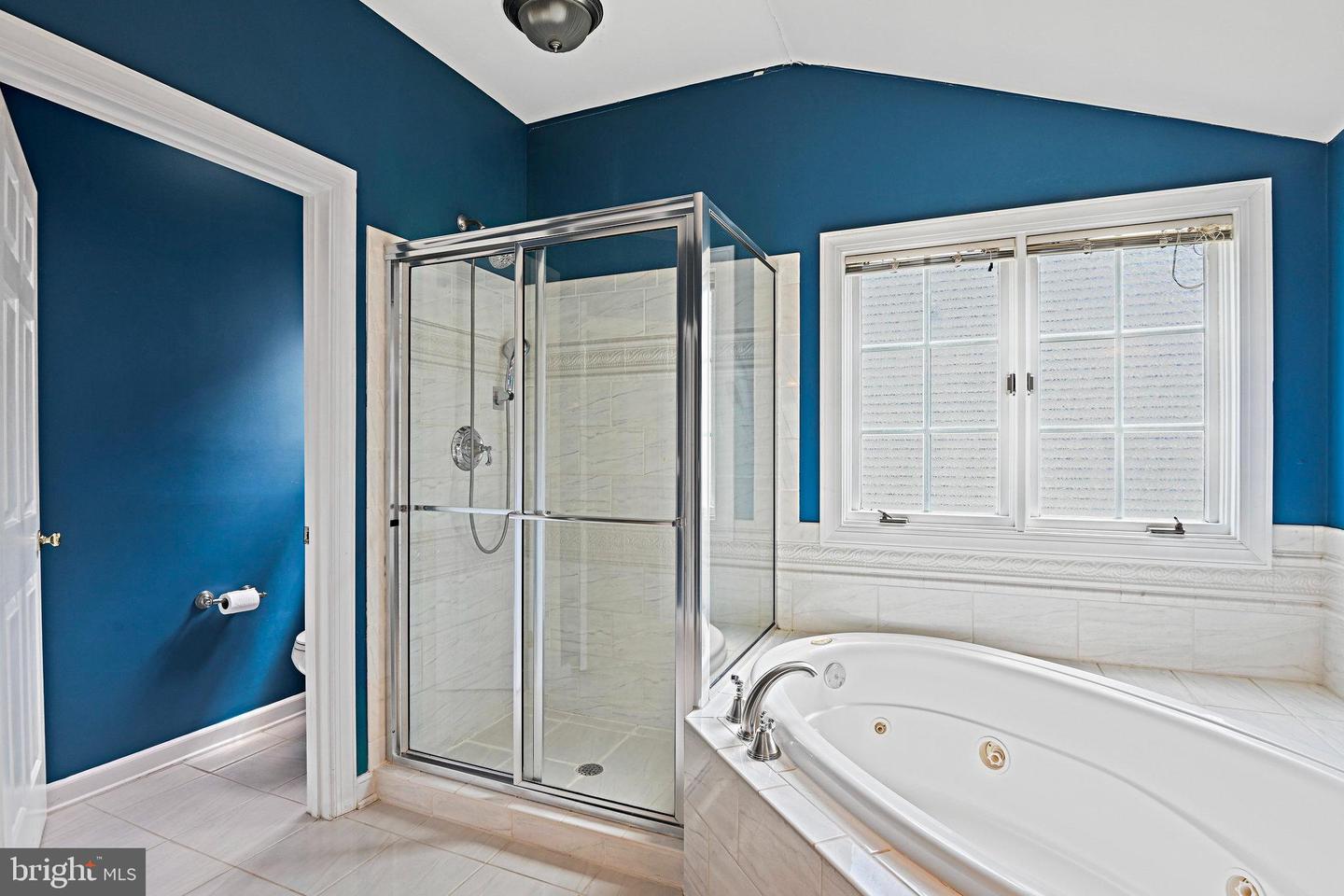 18814 FARNHAM CT, LEESBURG, Virginia 20176, 5 Bedrooms Bedrooms, ,3 BathroomsBathrooms,Residential,For sale,18814 FARNHAM CT,VALO2102040 MLS # VALO2102040