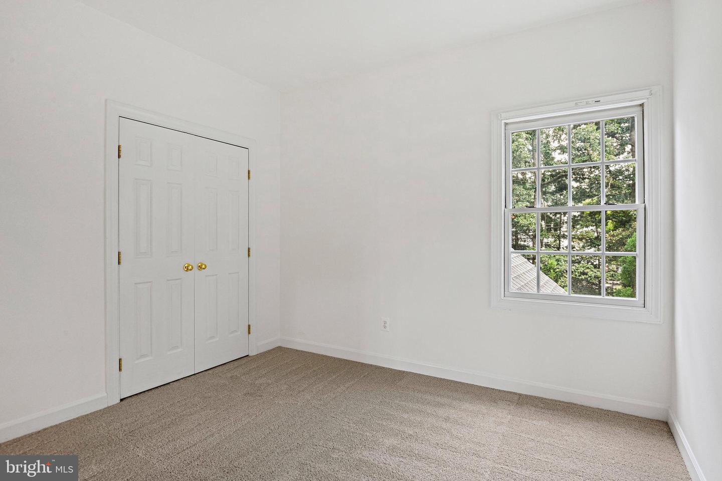 18814 FARNHAM CT, LEESBURG, Virginia 20176, 5 Bedrooms Bedrooms, ,3 BathroomsBathrooms,Residential,For sale,18814 FARNHAM CT,VALO2102040 MLS # VALO2102040