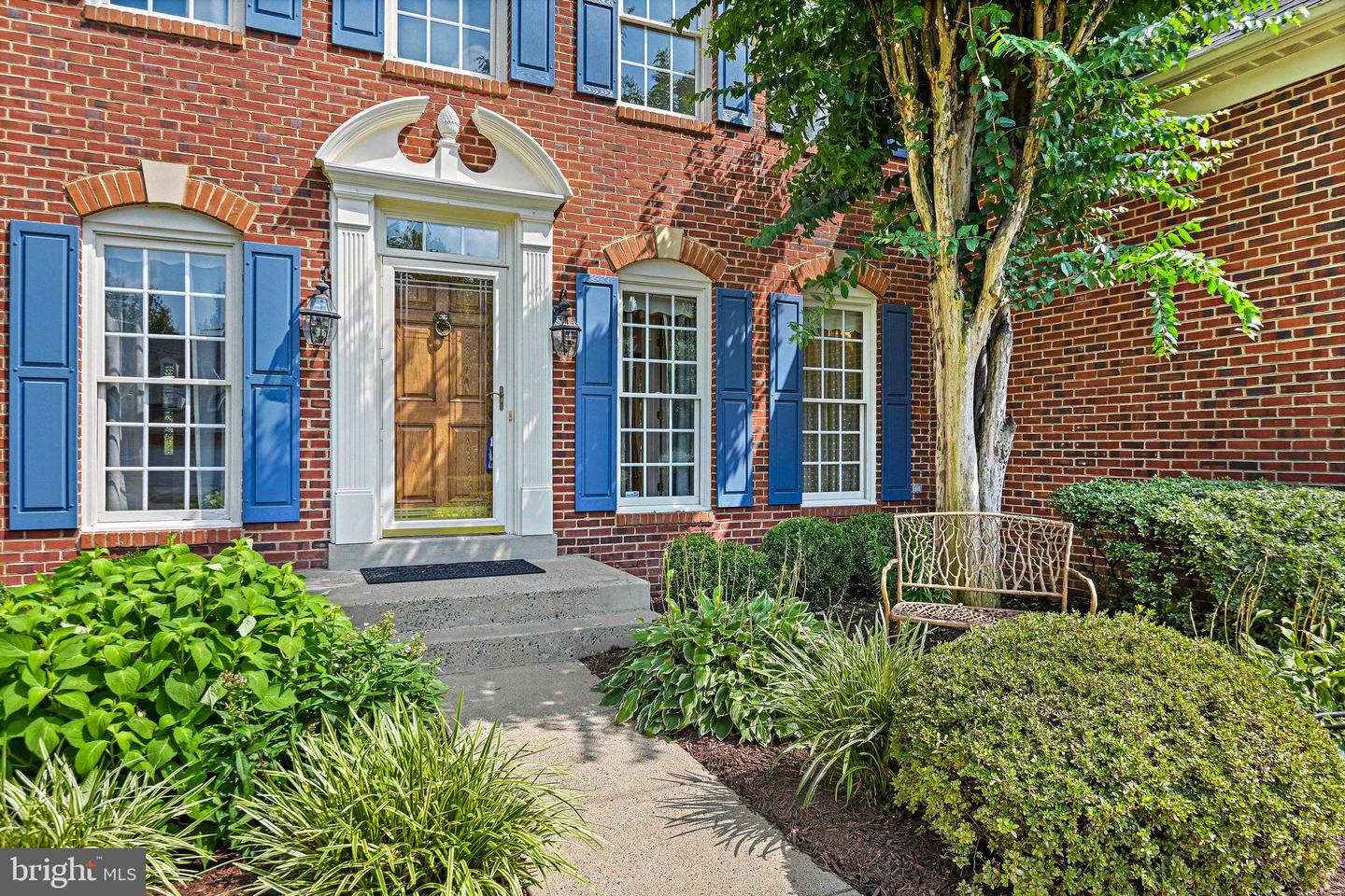 18814 FARNHAM CT, LEESBURG, Virginia 20176, 5 Bedrooms Bedrooms, ,3 BathroomsBathrooms,Residential,For sale,18814 FARNHAM CT,VALO2102040 MLS # VALO2102040