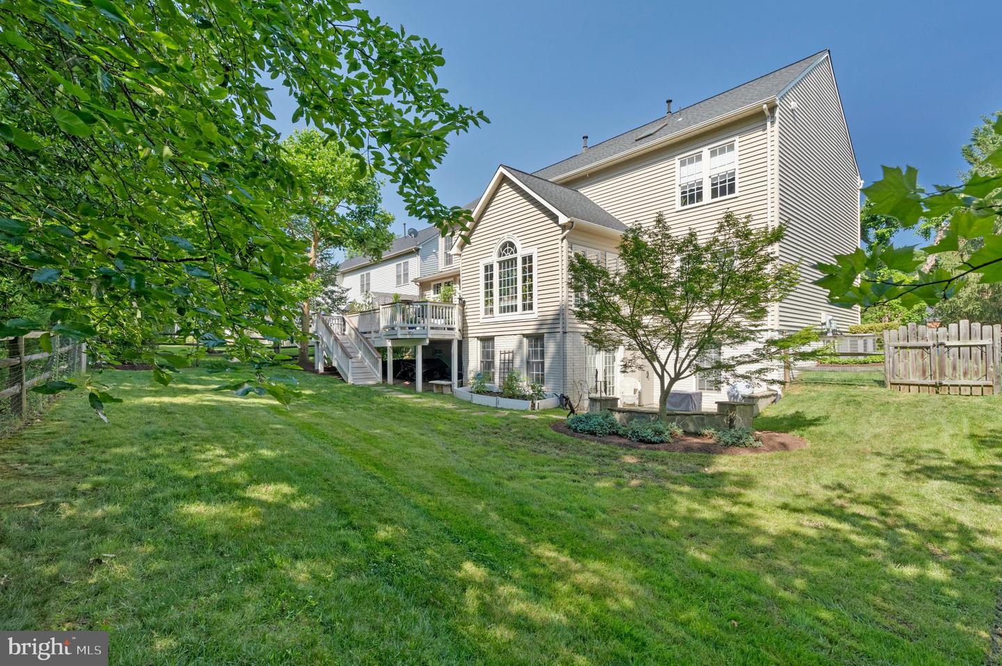 18814 FARNHAM CT, LEESBURG, Virginia 20176, 5 Bedrooms Bedrooms, ,3 BathroomsBathrooms,Residential,For sale,18814 FARNHAM CT,VALO2102040 MLS # VALO2102040