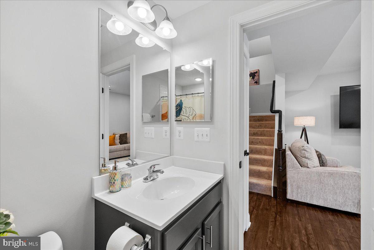 15279 BALLERINA LOOP, WOODBRIDGE, Virginia 22193, 3 Bedrooms Bedrooms, ,3 BathroomsBathrooms,Residential,For sale,15279 BALLERINA LOOP,VAPW2099188 MLS # VAPW2099188