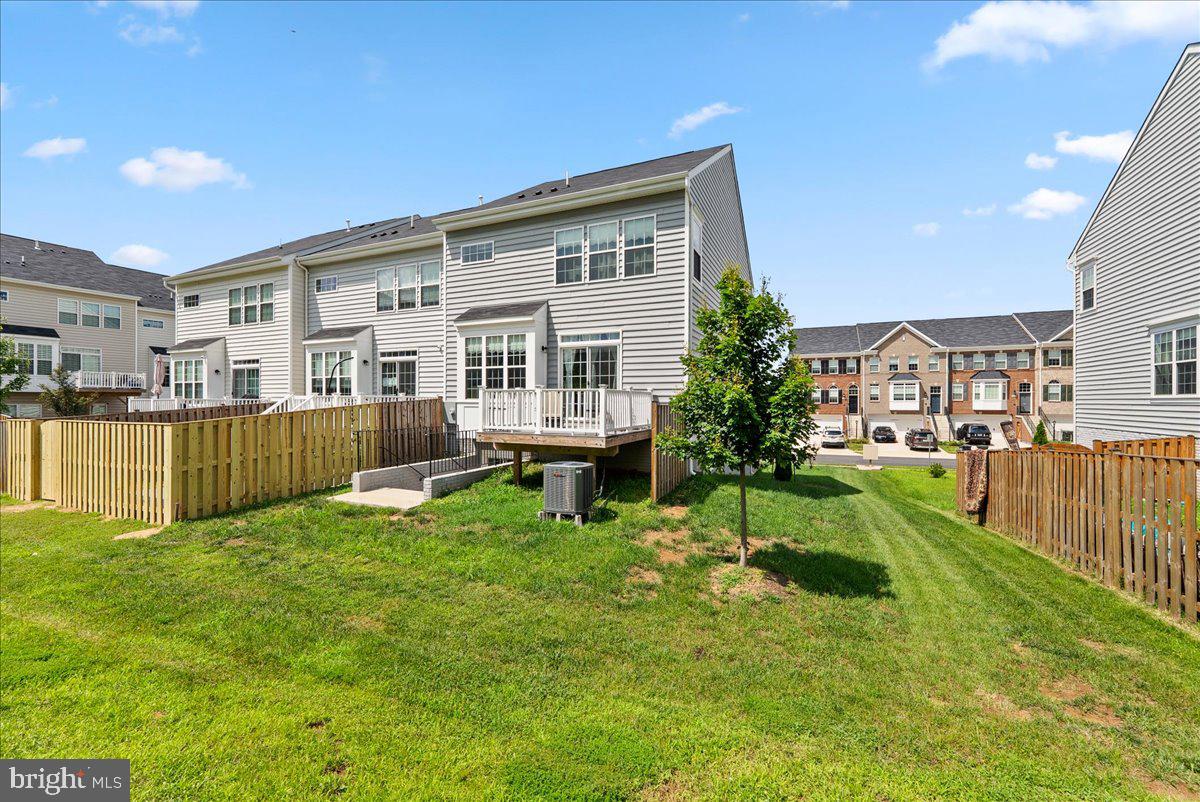 15279 BALLERINA LOOP, WOODBRIDGE, Virginia 22193, 3 Bedrooms Bedrooms, ,3 BathroomsBathrooms,Residential,For sale,15279 BALLERINA LOOP,VAPW2099188 MLS # VAPW2099188