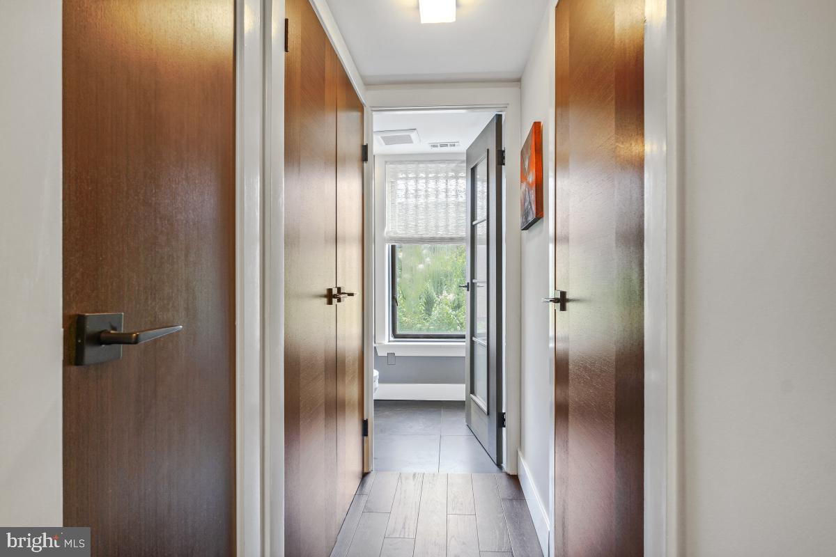 1080 WISCONSIN AVE NW #3002, WASHINGTON, District Of Columbia 20007, 1 Bedroom Bedrooms, ,1 BathroomBathrooms,Residential,For sale,1080 WISCONSIN AVE NW #3002,DCDC2209918 MLS # DCDC2209918