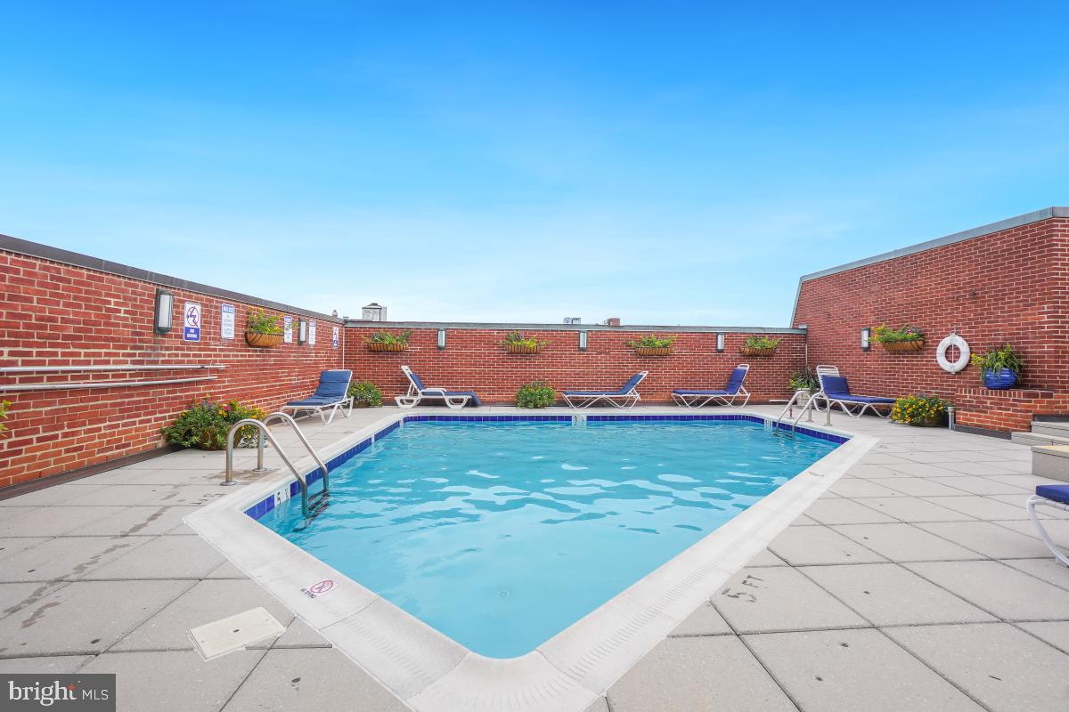 1080 WISCONSIN AVE NW #3002, WASHINGTON, District Of Columbia 20007, 1 Bedroom Bedrooms, ,1 BathroomBathrooms,Residential,For sale,1080 WISCONSIN AVE NW #3002,DCDC2209918 MLS # DCDC2209918