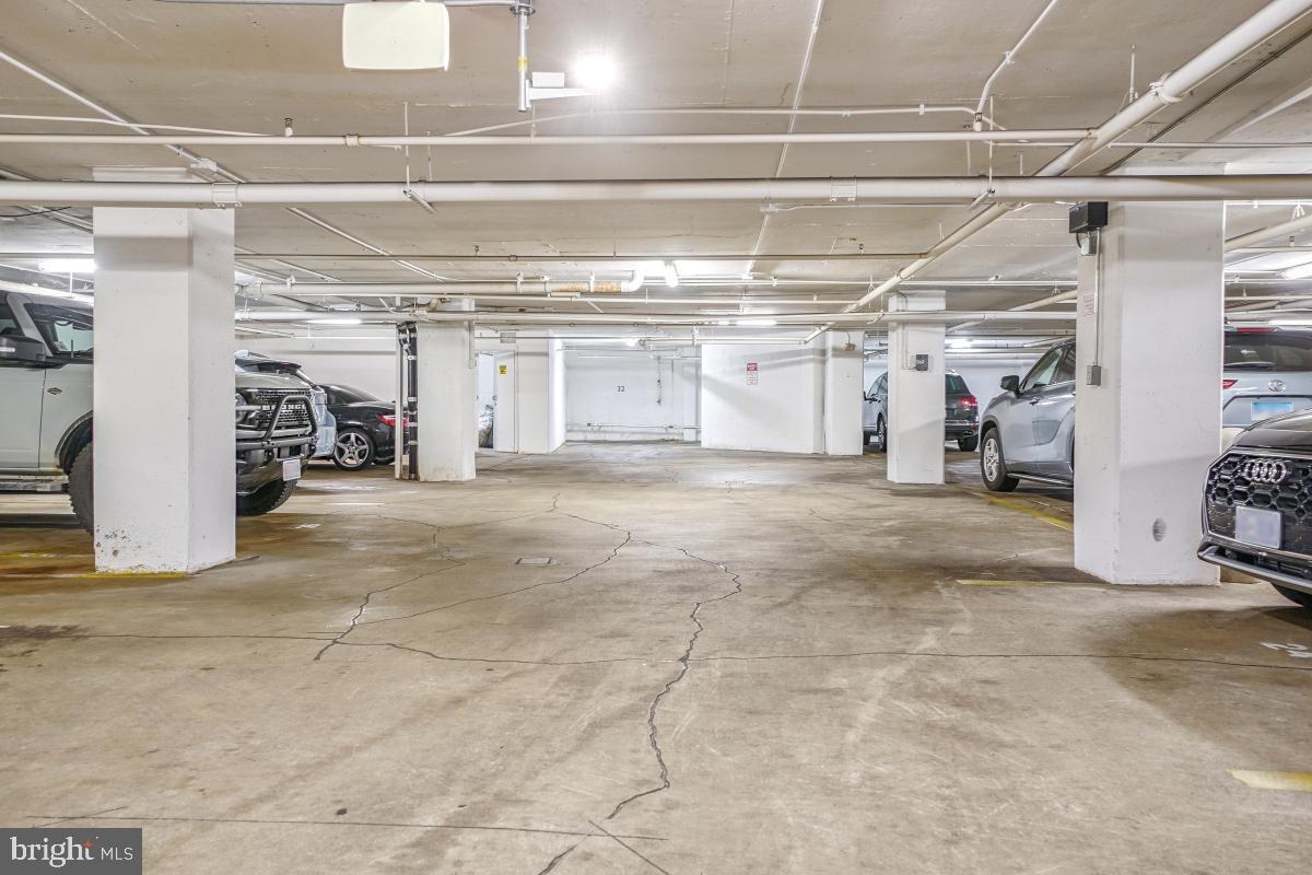 1080 WISCONSIN AVE NW #3002, WASHINGTON, District Of Columbia 20007, 1 Bedroom Bedrooms, ,1 BathroomBathrooms,Residential,For sale,1080 WISCONSIN AVE NW #3002,DCDC2209918 MLS # DCDC2209918