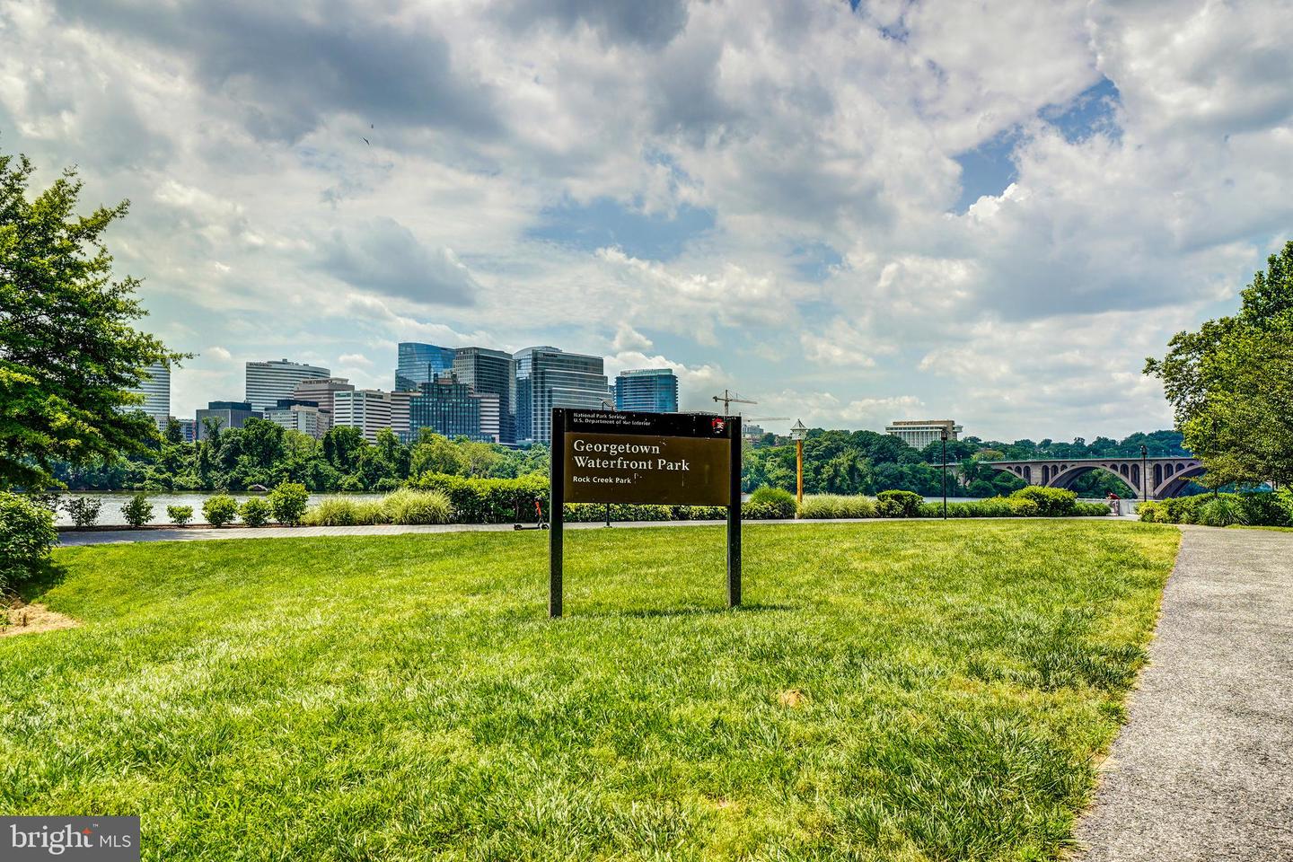 1080 WISCONSIN AVE NW #3002, WASHINGTON, District Of Columbia 20007, 1 Bedroom Bedrooms, ,1 BathroomBathrooms,Residential,For sale,1080 WISCONSIN AVE NW #3002,DCDC2209918 MLS # DCDC2209918