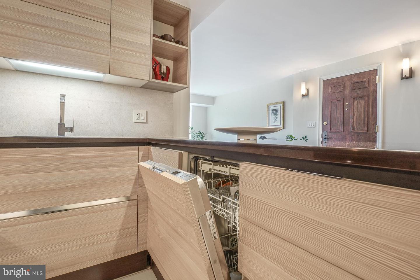 1080 WISCONSIN AVE NW #3002, WASHINGTON, District Of Columbia 20007, 1 Bedroom Bedrooms, ,1 BathroomBathrooms,Residential,For sale,1080 WISCONSIN AVE NW #3002,DCDC2209918 MLS # DCDC2209918
