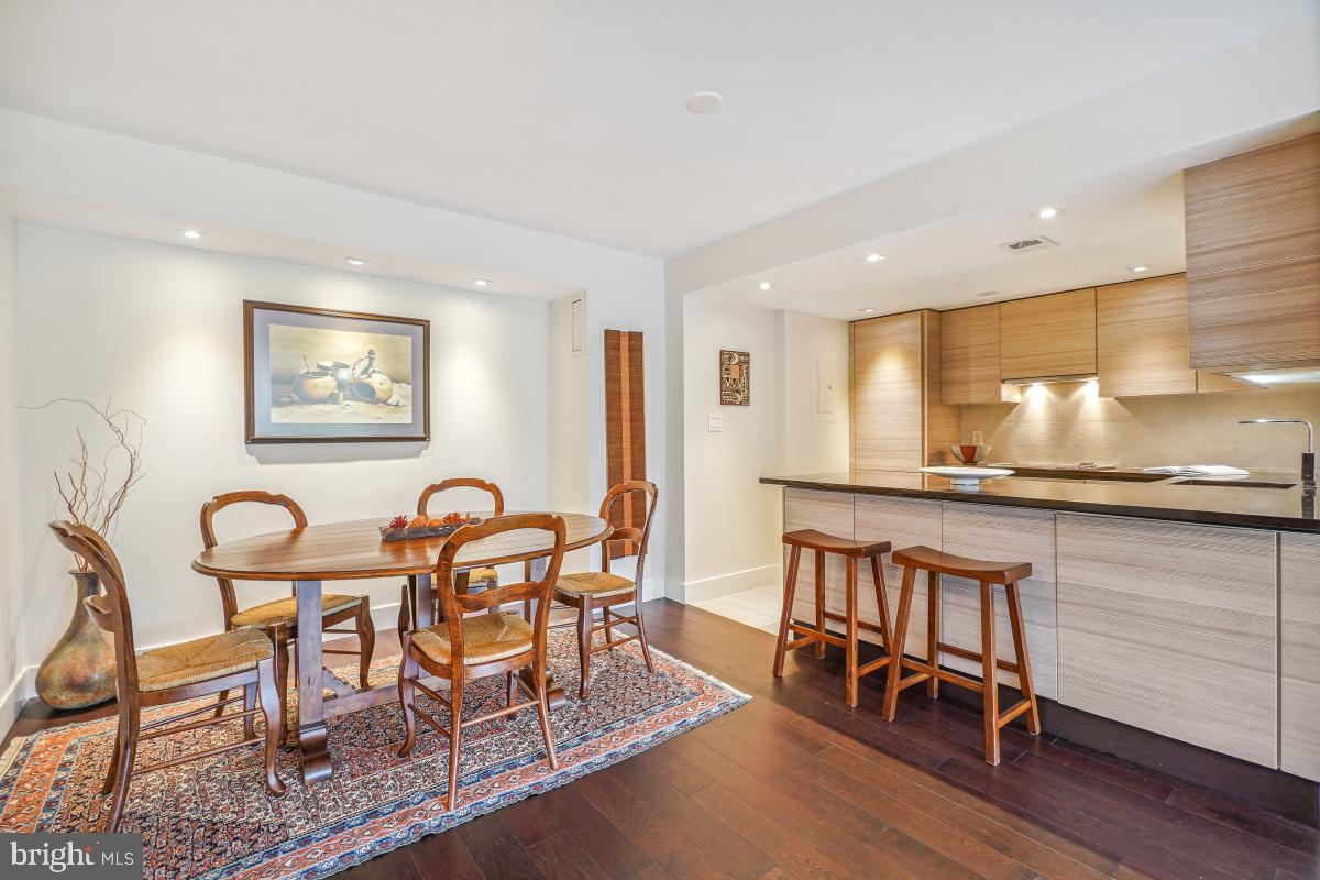 1080 WISCONSIN AVE NW #3002, WASHINGTON, District Of Columbia 20007, 1 Bedroom Bedrooms, ,1 BathroomBathrooms,Residential,For sale,1080 WISCONSIN AVE NW #3002,DCDC2209918 MLS # DCDC2209918
