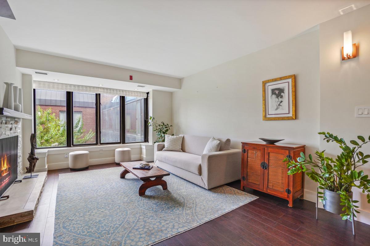 1080 WISCONSIN AVE NW #3002, WASHINGTON, District Of Columbia 20007, 1 Bedroom Bedrooms, ,1 BathroomBathrooms,Residential,For sale,1080 WISCONSIN AVE NW #3002,DCDC2209918 MLS # DCDC2209918
