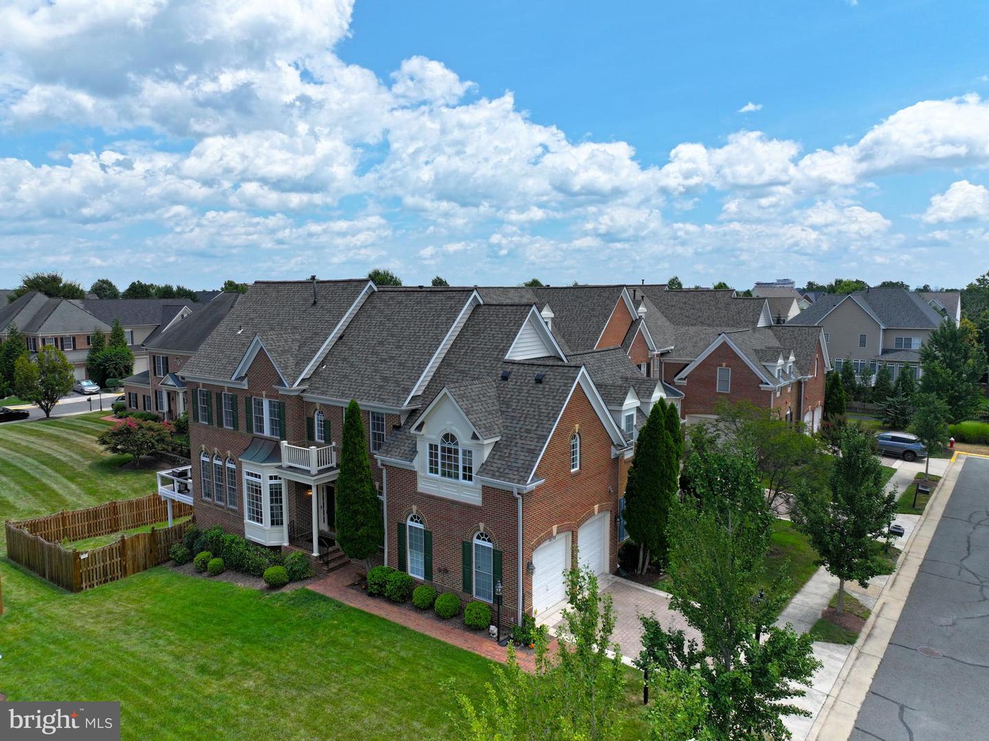 19208 GREYSTONE SQ, LEESBURG, Virginia 20176, 4 Bedrooms Bedrooms, ,4 BathroomsBathrooms,Residential,For sale,19208 GREYSTONE SQ,VALO2102076 MLS # VALO2102076