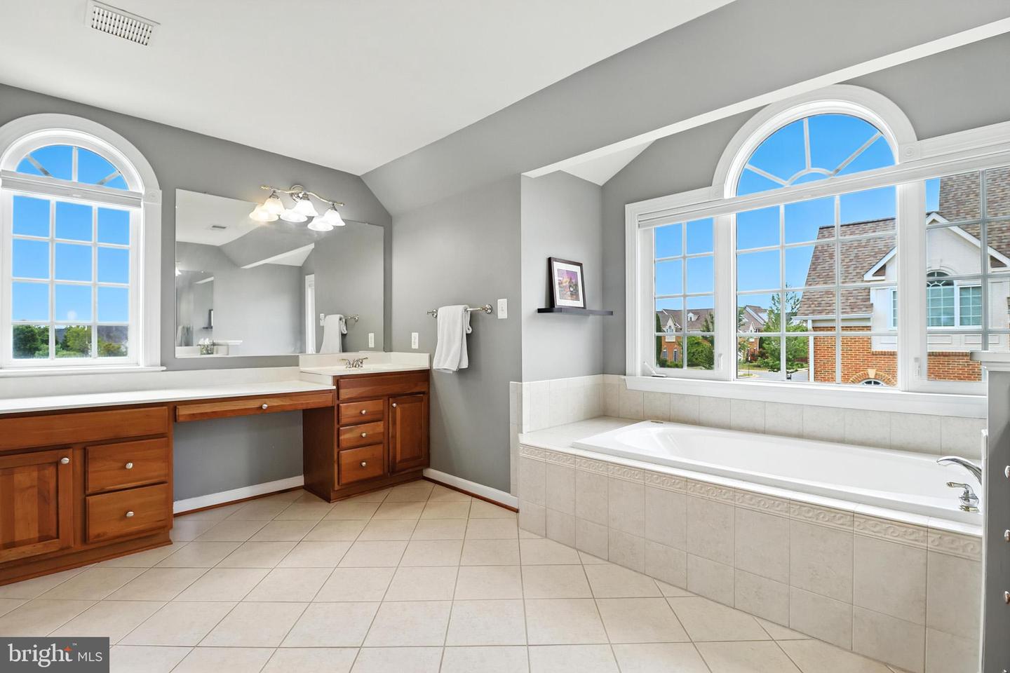 19208 GREYSTONE SQ, LEESBURG, Virginia 20176, 4 Bedrooms Bedrooms, ,4 BathroomsBathrooms,Residential,For sale,19208 GREYSTONE SQ,VALO2102076 MLS # VALO2102076