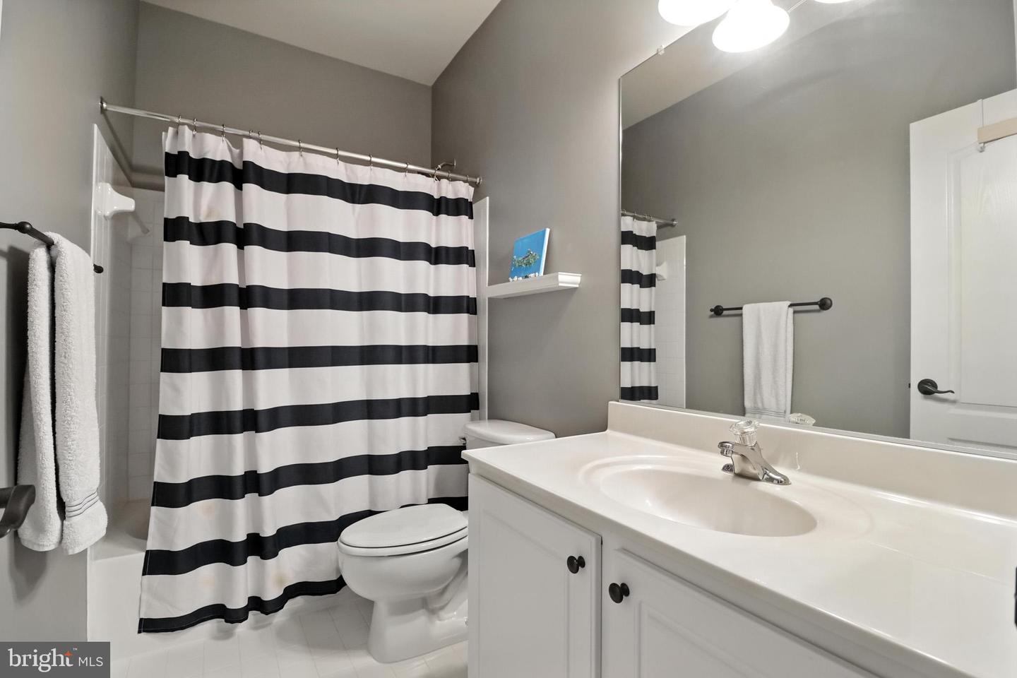 19208 GREYSTONE SQ, LEESBURG, Virginia 20176, 4 Bedrooms Bedrooms, ,4 BathroomsBathrooms,Residential,For sale,19208 GREYSTONE SQ,VALO2102076 MLS # VALO2102076