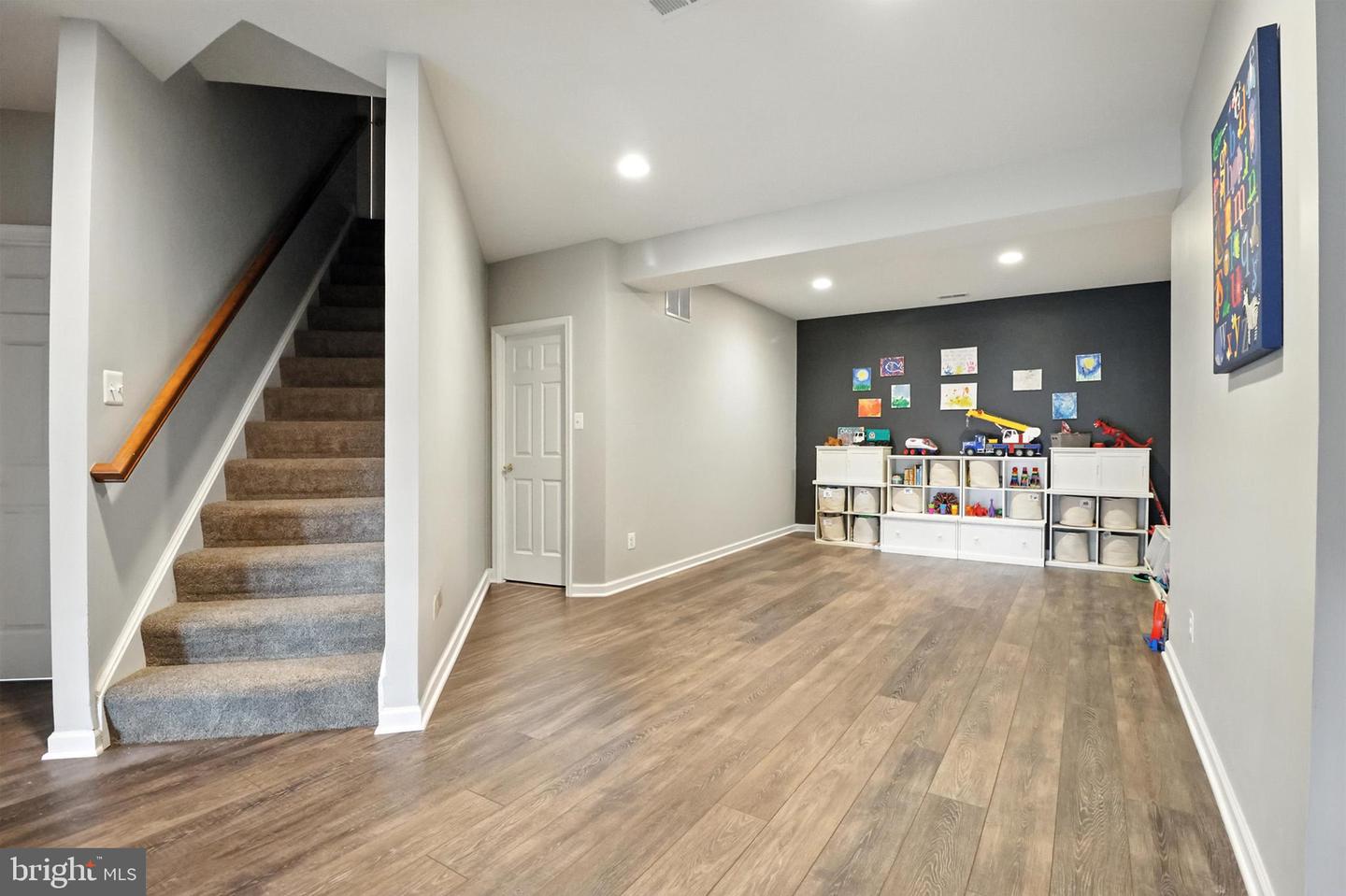 19208 GREYSTONE SQ, LEESBURG, Virginia 20176, 4 Bedrooms Bedrooms, ,4 BathroomsBathrooms,Residential,For sale,19208 GREYSTONE SQ,VALO2102076 MLS # VALO2102076