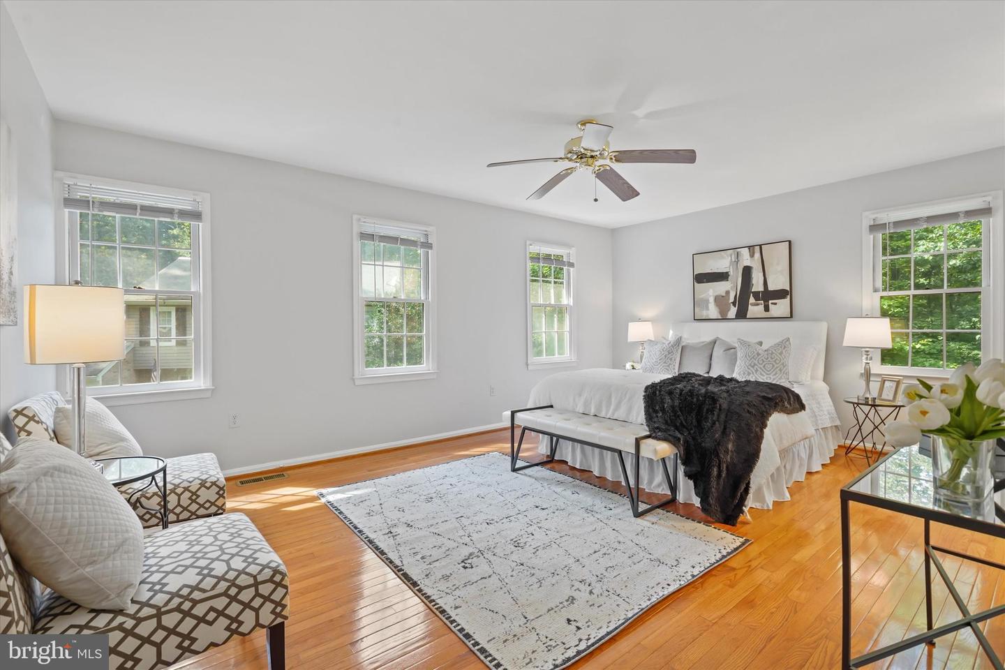 9814 NATICK RD, BURKE, Virginia 22015, 6 Bedrooms Bedrooms, ,3 BathroomsBathrooms,Residential,For sale,9814 NATICK RD,VAFX2255456 MLS # VAFX2255456