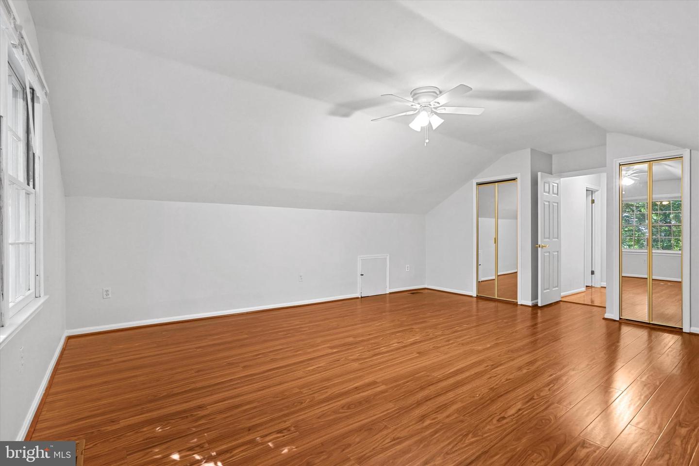 9814 NATICK RD, BURKE, Virginia 22015, 6 Bedrooms Bedrooms, ,3 BathroomsBathrooms,Residential,For sale,9814 NATICK RD,VAFX2255456 MLS # VAFX2255456