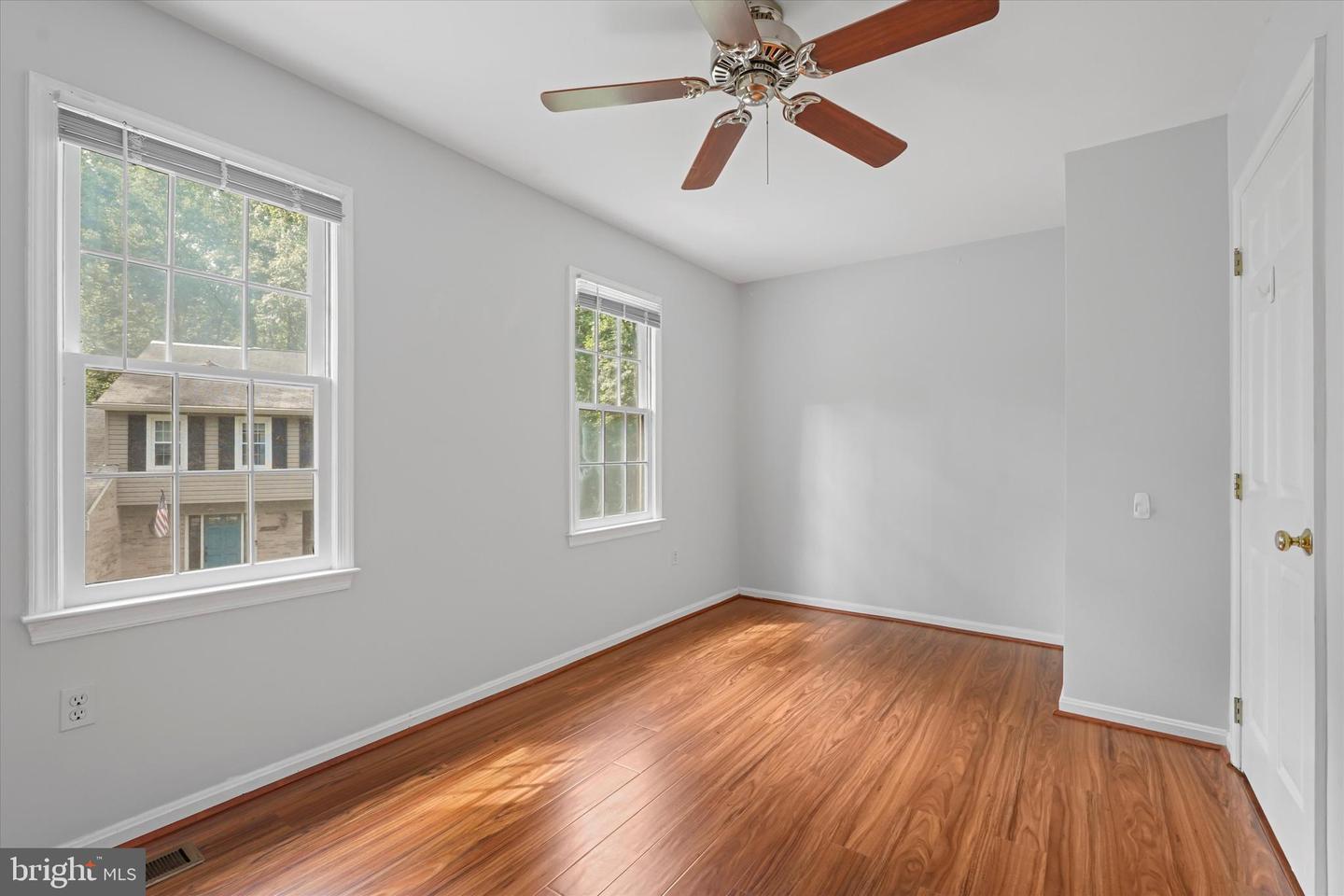 9814 NATICK RD, BURKE, Virginia 22015, 6 Bedrooms Bedrooms, ,3 BathroomsBathrooms,Residential,For sale,9814 NATICK RD,VAFX2255456 MLS # VAFX2255456