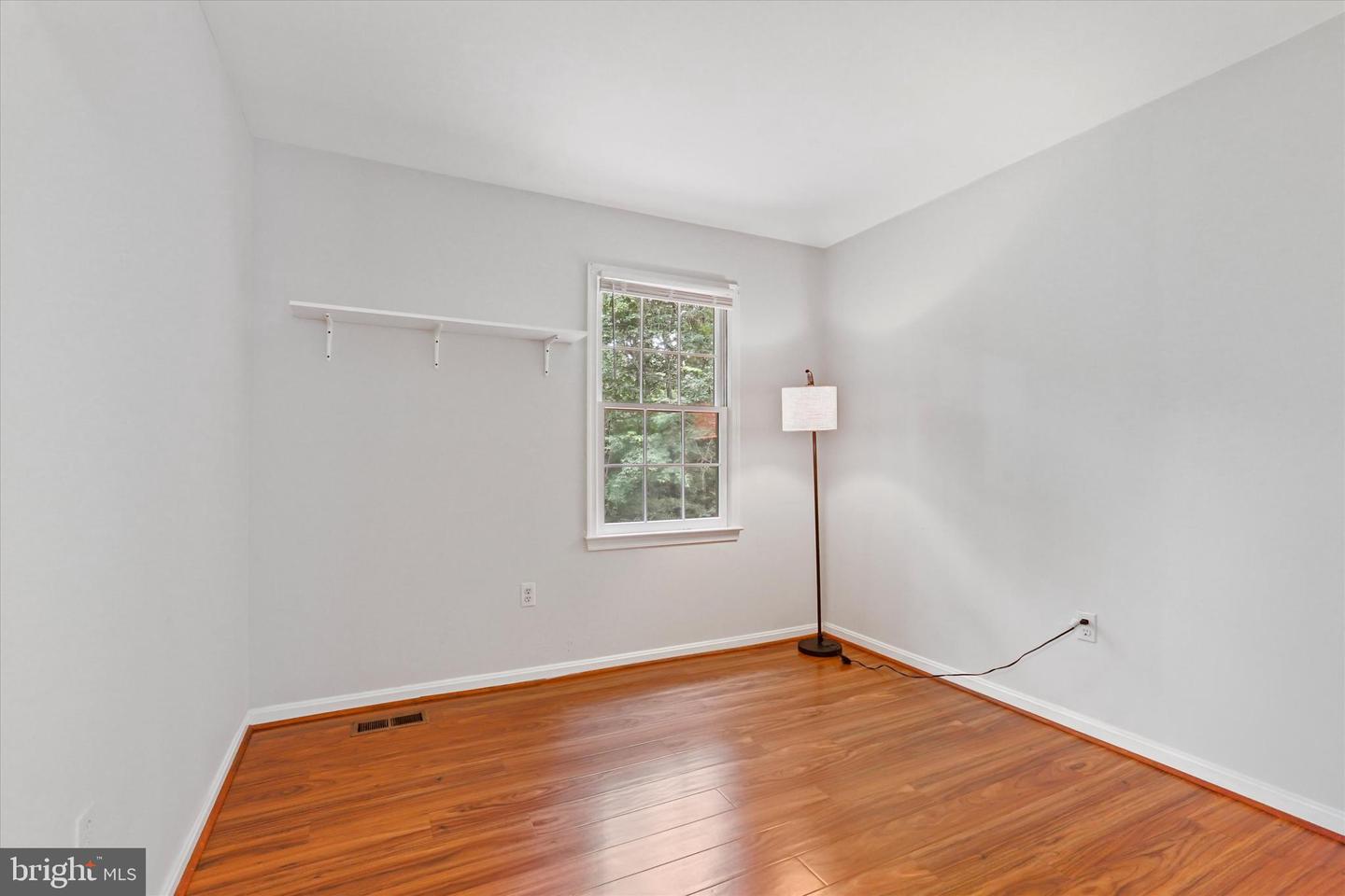 9814 NATICK RD, BURKE, Virginia 22015, 6 Bedrooms Bedrooms, ,3 BathroomsBathrooms,Residential,For sale,9814 NATICK RD,VAFX2255456 MLS # VAFX2255456