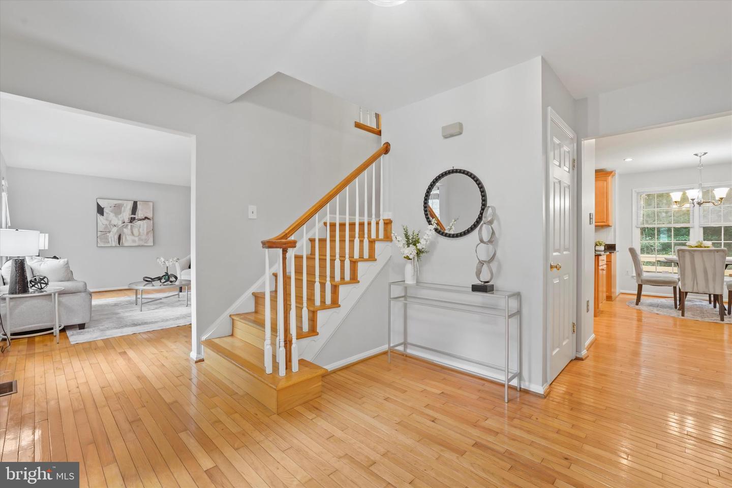 9814 NATICK RD, BURKE, Virginia 22015, 6 Bedrooms Bedrooms, ,3 BathroomsBathrooms,Residential,For sale,9814 NATICK RD,VAFX2255456 MLS # VAFX2255456