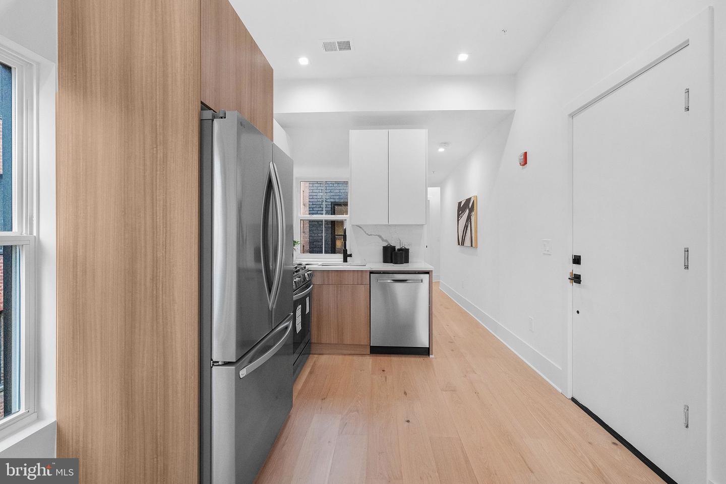 1619 SWANN ST NW #4, WASHINGTON, District Of Columbia 20009, 2 Bedrooms Bedrooms, ,2 BathroomsBathrooms,Residential,For sale,1619 SWANN ST NW #4,DCDC2210342 MLS # DCDC2210342