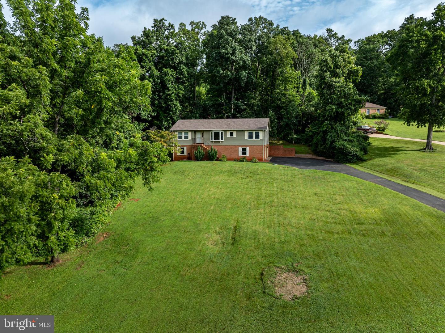 240 BOXLEY LN, ORANGE, Virginia 22960, 3 Bedrooms Bedrooms, ,3 BathroomsBathrooms,Residential,For sale,240 BOXLEY LN,VAOR2010208 MLS # VAOR2010208