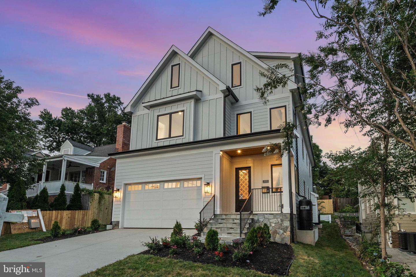 1905 N TAYLOR ST, ARLINGTON, Virginia 22207, 7 Bedrooms Bedrooms, 15 Rooms Rooms,7 BathroomsBathrooms,Residential,For sale,1905 N TAYLOR ST,VAAR2060864 MLS # VAAR2060864