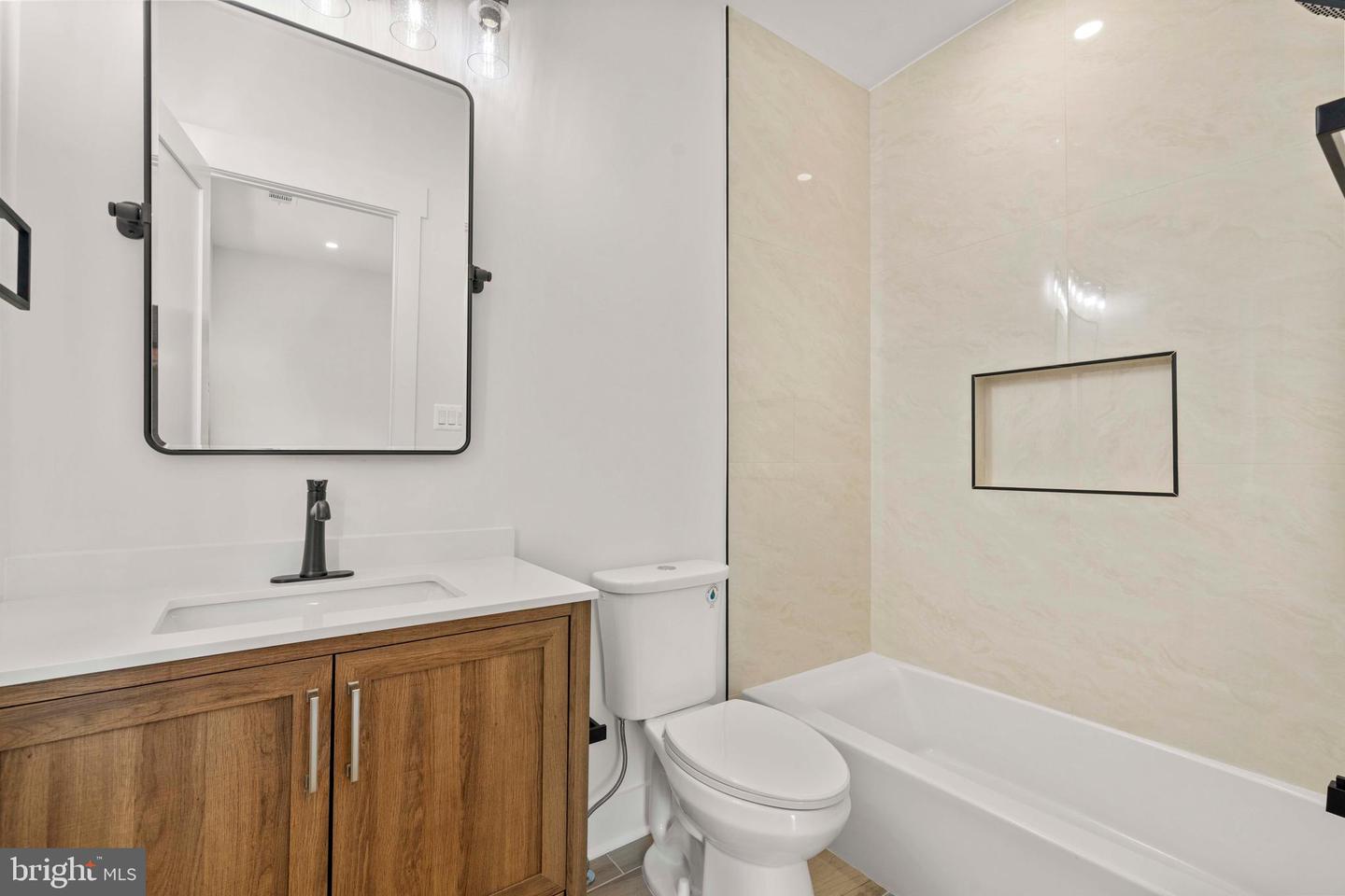 1905 N TAYLOR ST, ARLINGTON, Virginia 22207, 7 Bedrooms Bedrooms, 15 Rooms Rooms,7 BathroomsBathrooms,Residential,For sale,1905 N TAYLOR ST,VAAR2060864 MLS # VAAR2060864