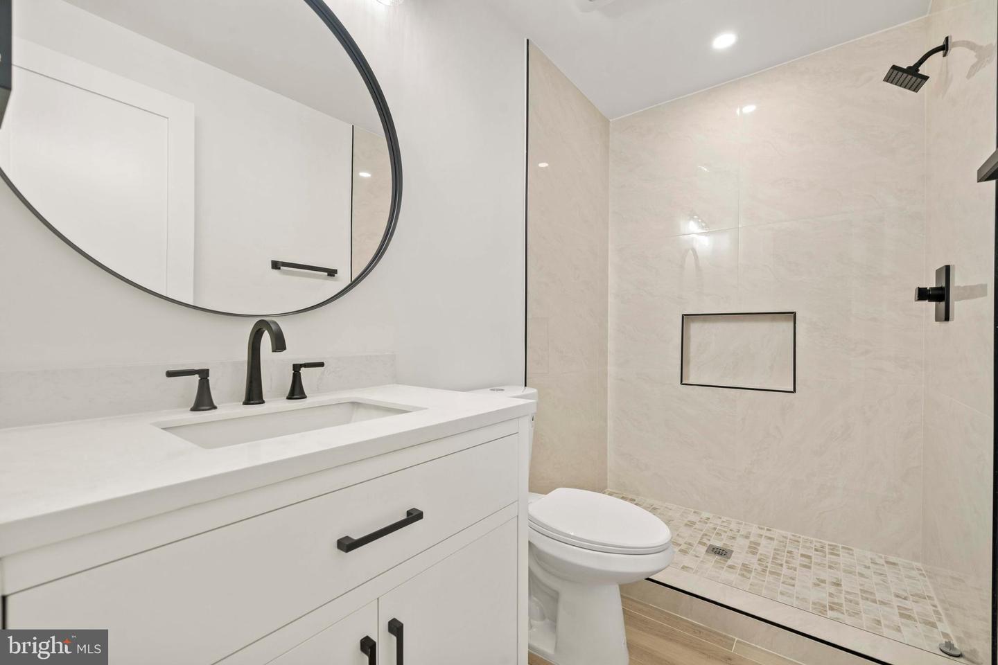 1905 N TAYLOR ST, ARLINGTON, Virginia 22207, 7 Bedrooms Bedrooms, 15 Rooms Rooms,7 BathroomsBathrooms,Residential,For sale,1905 N TAYLOR ST,VAAR2060864 MLS # VAAR2060864