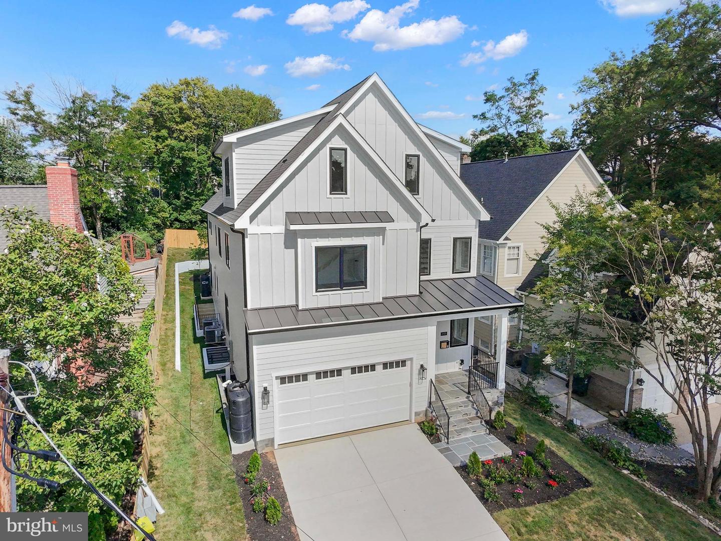 1905 N TAYLOR ST, ARLINGTON, Virginia 22207, 7 Bedrooms Bedrooms, 15 Rooms Rooms,7 BathroomsBathrooms,Residential,For sale,1905 N TAYLOR ST,VAAR2060864 MLS # VAAR2060864