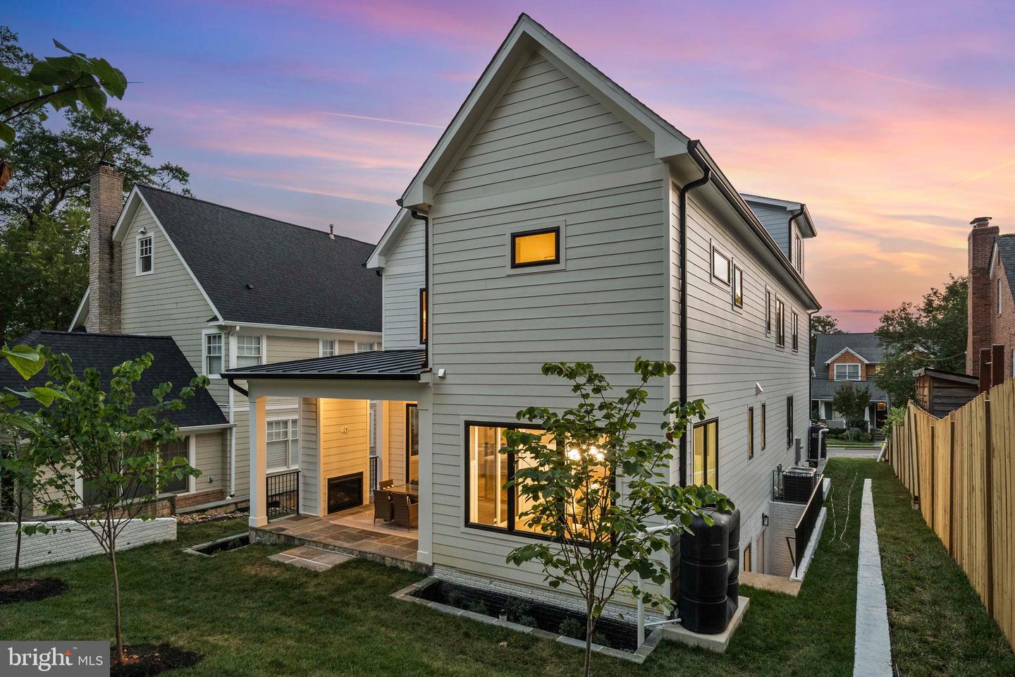1905 N TAYLOR ST, ARLINGTON, Virginia 22207, 7 Bedrooms Bedrooms, 15 Rooms Rooms,7 BathroomsBathrooms,Residential,For sale,1905 N TAYLOR ST,VAAR2060864 MLS # VAAR2060864