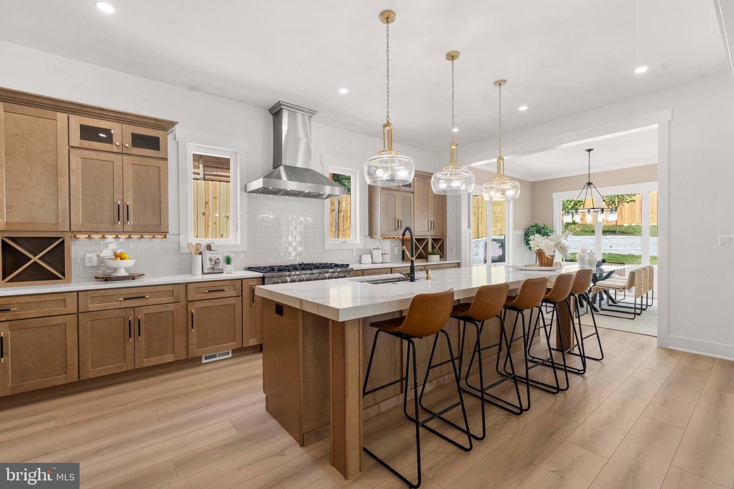 1905 N TAYLOR ST, ARLINGTON, Virginia 22207, 7 Bedrooms Bedrooms, 15 Rooms Rooms,7 BathroomsBathrooms,Residential,For sale,1905 N TAYLOR ST,VAAR2060864 MLS # VAAR2060864