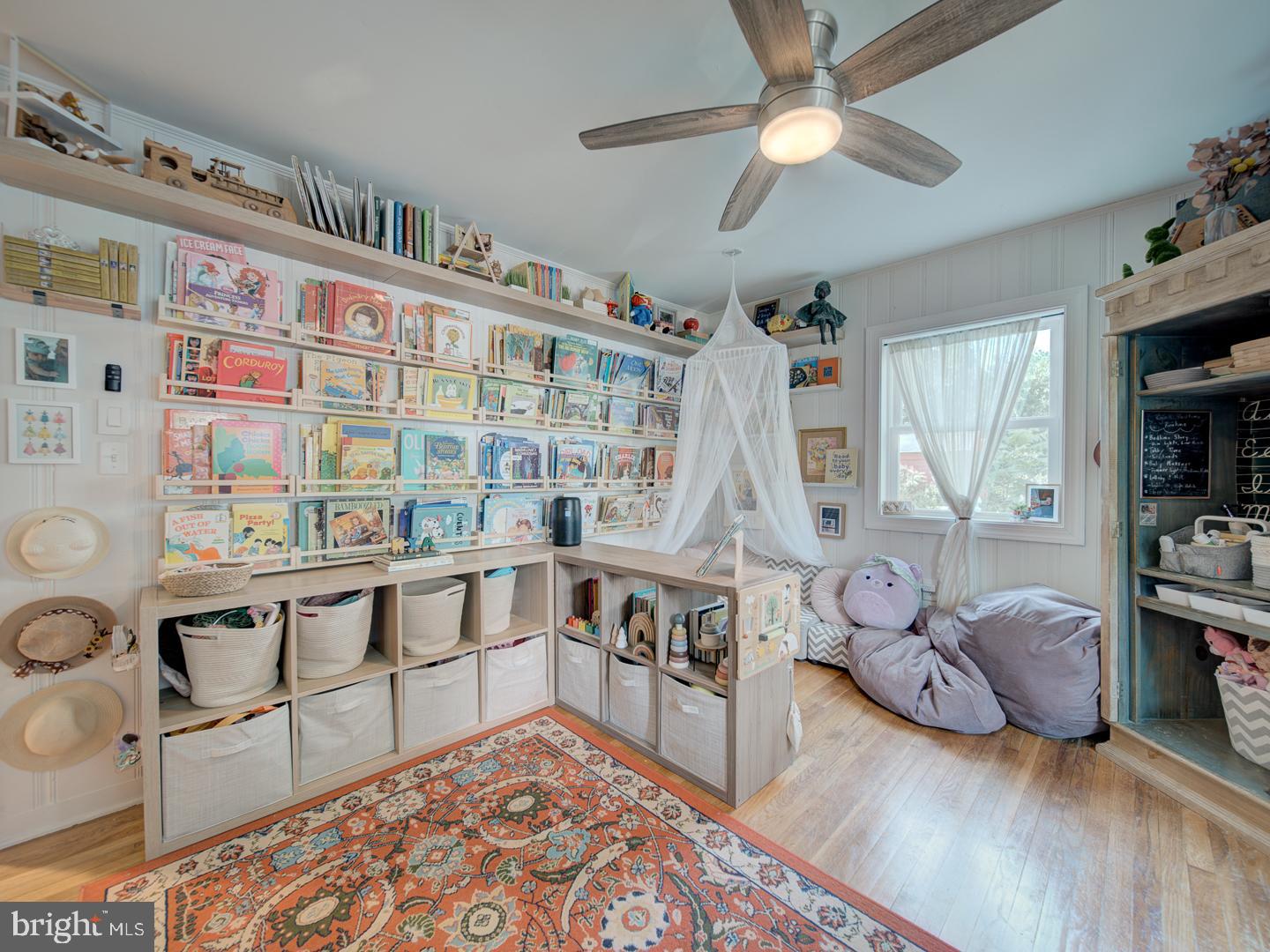 16983 SIMPSON CIR, PAEONIAN SPRINGS, Virginia 20129, 3 Bedrooms Bedrooms, ,2 BathroomsBathrooms,Residential,For sale,16983 SIMPSON CIR,VALO2102280 MLS # VALO2102280