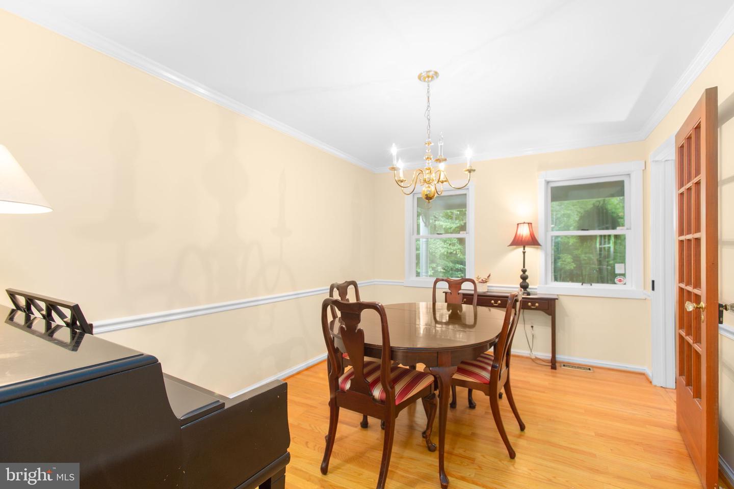 10201 JAYDEE BLVD, FAIRFAX STATION, Virginia 22039, 4 Bedrooms Bedrooms, ,2 BathroomsBathrooms,Residential,For sale,10201 JAYDEE BLVD,VAFX2255940 MLS # VAFX2255940