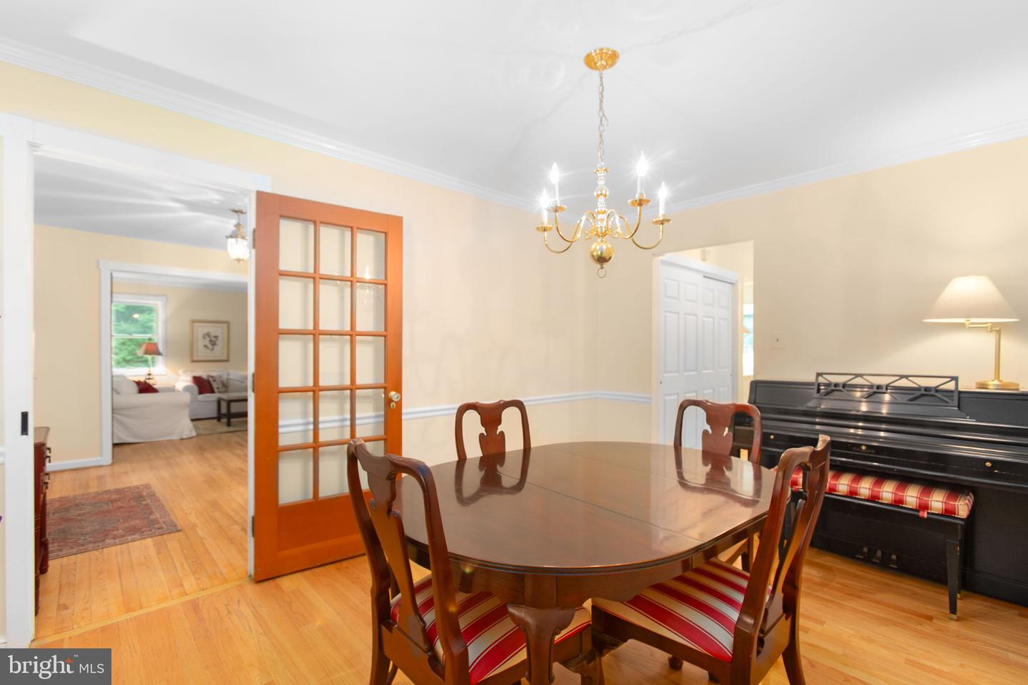10201 JAYDEE BLVD, FAIRFAX STATION, Virginia 22039, 4 Bedrooms Bedrooms, ,2 BathroomsBathrooms,Residential,For sale,10201 JAYDEE BLVD,VAFX2255940 MLS # VAFX2255940