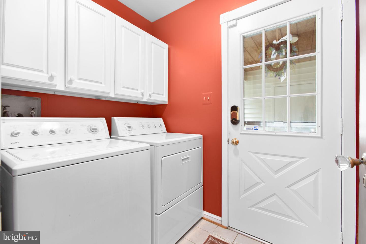10201 JAYDEE BLVD, FAIRFAX STATION, Virginia 22039, 4 Bedrooms Bedrooms, ,2 BathroomsBathrooms,Residential,For sale,10201 JAYDEE BLVD,VAFX2255940 MLS # VAFX2255940
