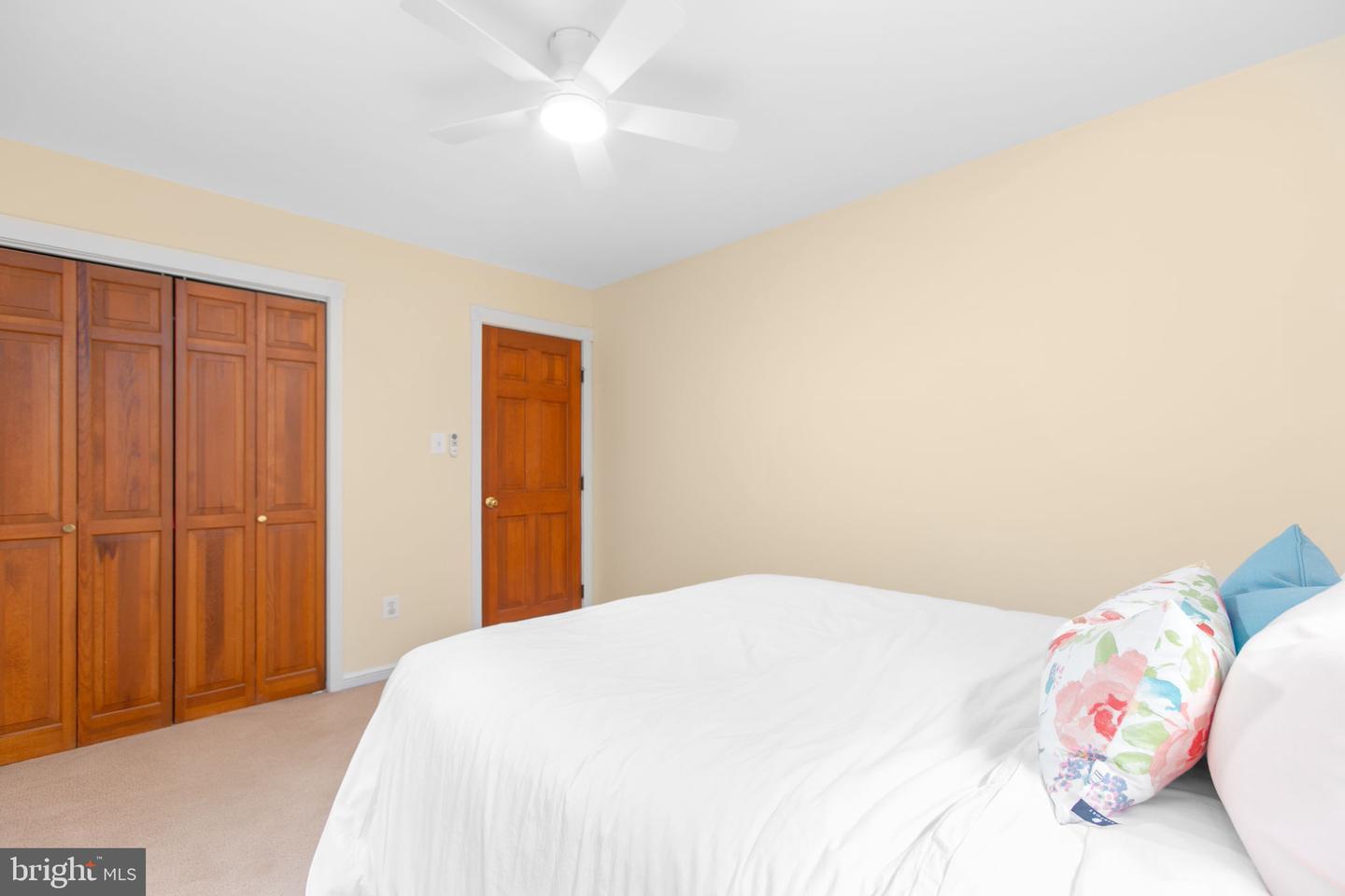 10201 JAYDEE BLVD, FAIRFAX STATION, Virginia 22039, 4 Bedrooms Bedrooms, ,2 BathroomsBathrooms,Residential,For sale,10201 JAYDEE BLVD,VAFX2255940 MLS # VAFX2255940